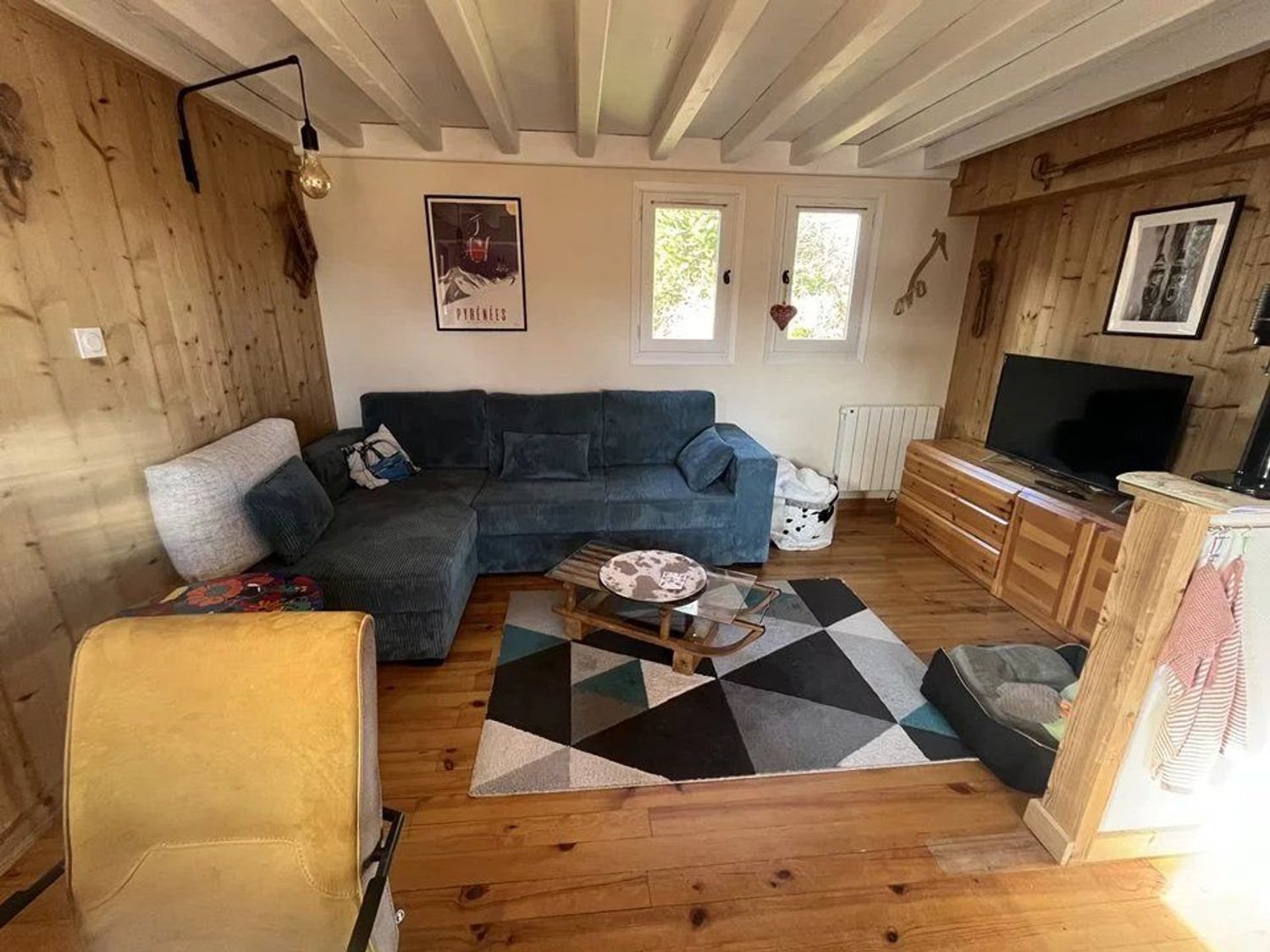Appartement à louer, 55m², La Cluse-et-Mijoux