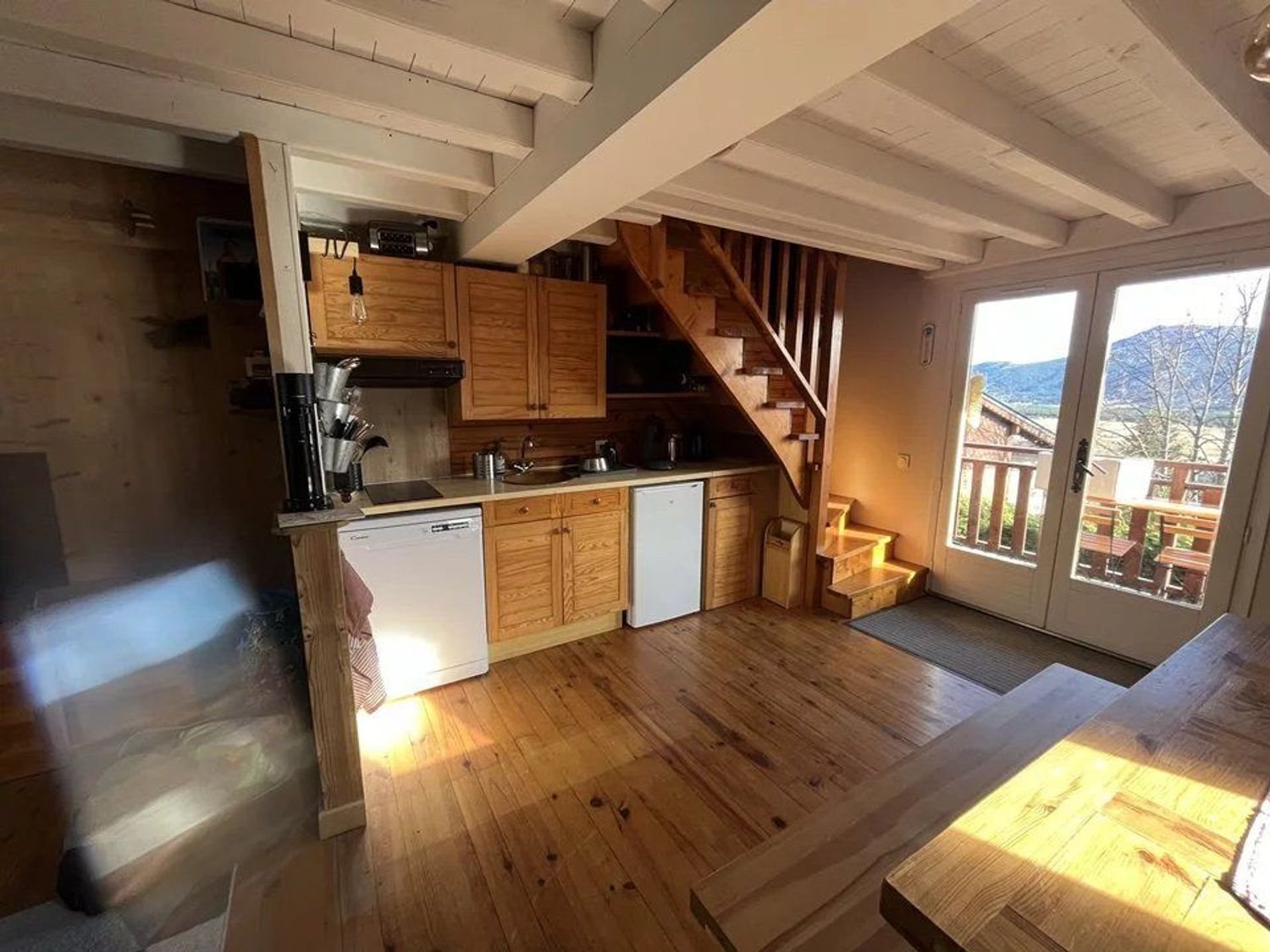 Appartement à louer, 55m², La Cluse-et-Mijoux