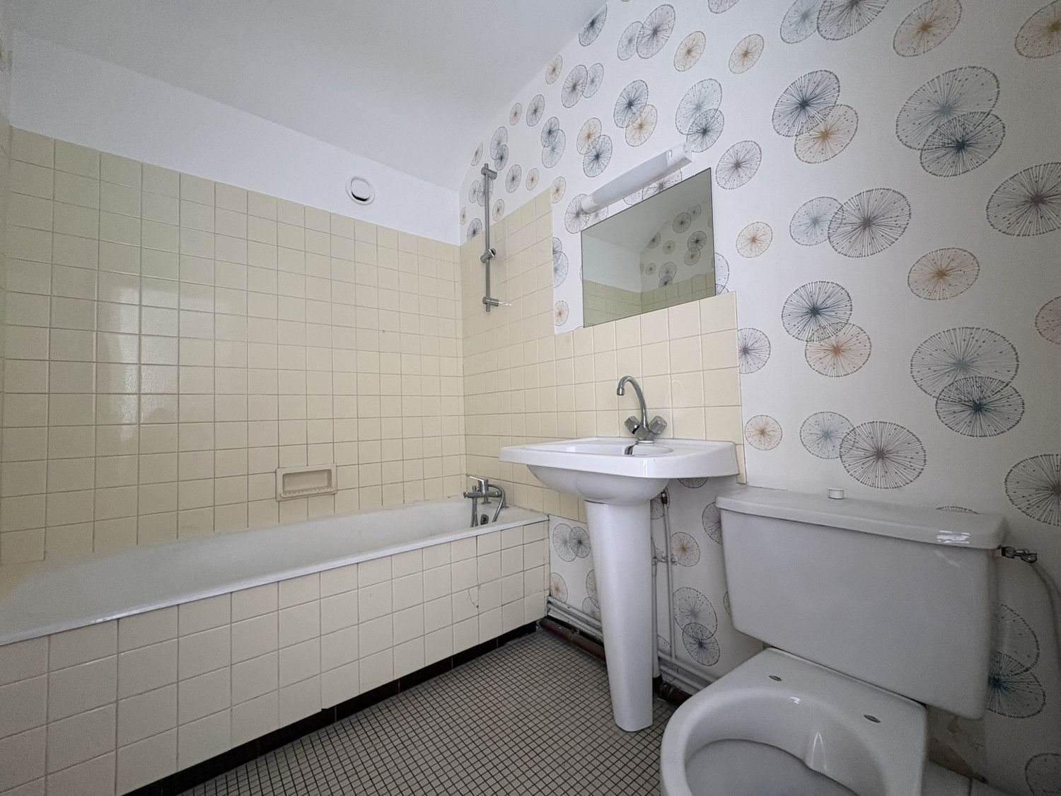 Appartement à louer, 25m², Saumur