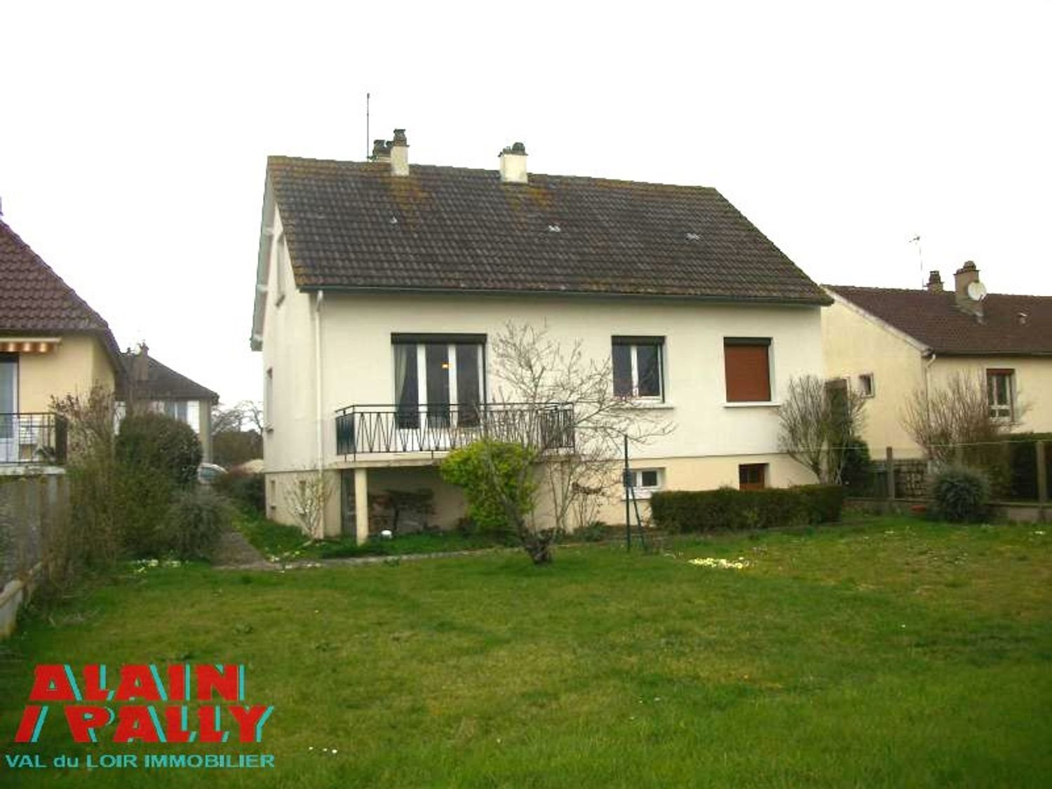 Maison à vendre, 81m², Bonneval