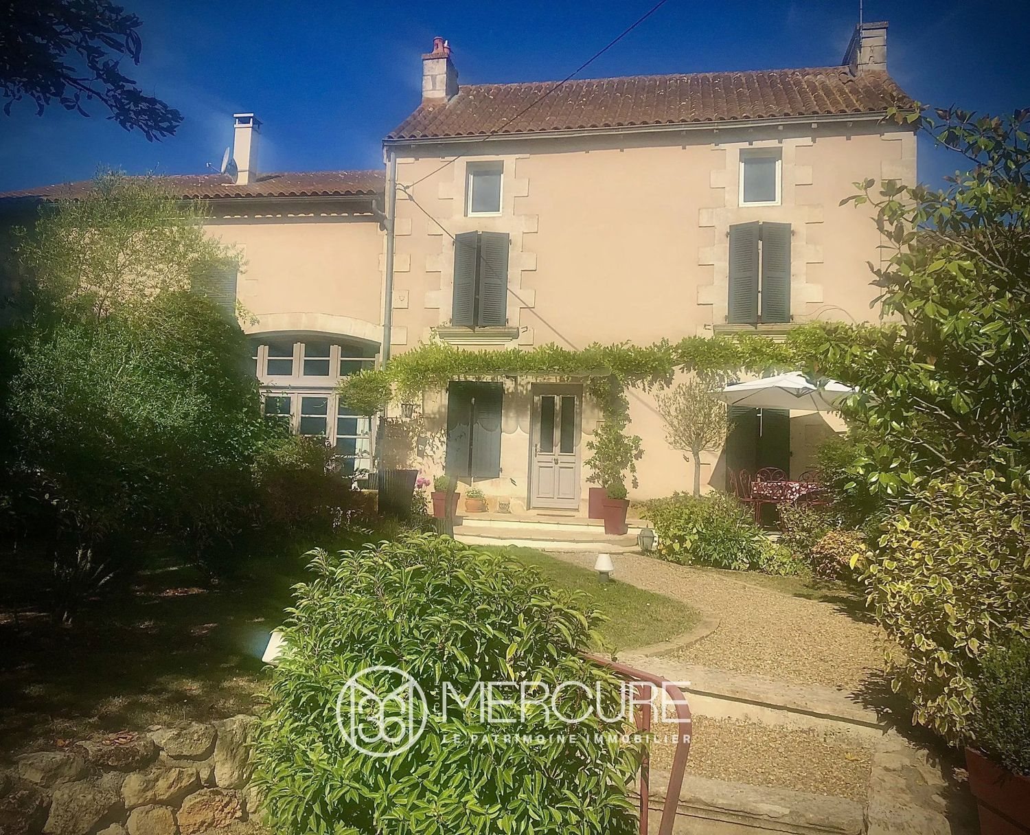 Maison à vendre, 284m², Buxerolles