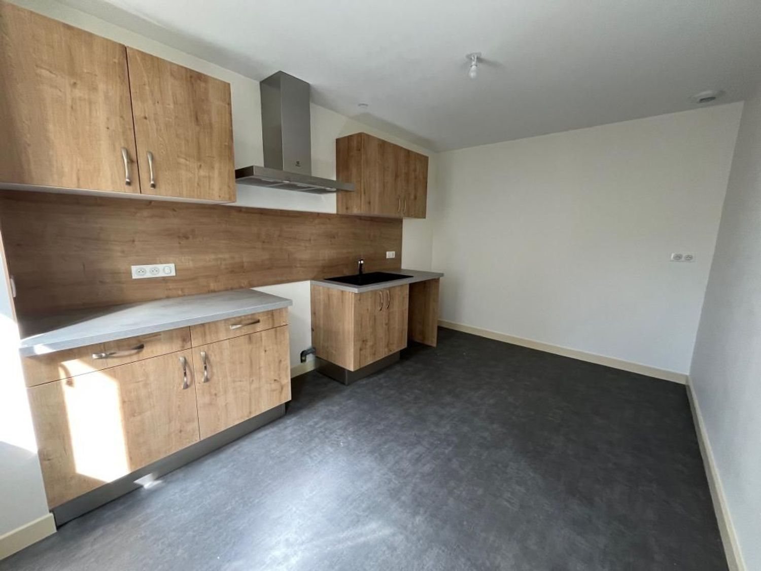 Appartement à louer, 45m², Saint-Yrieix-la-Perche