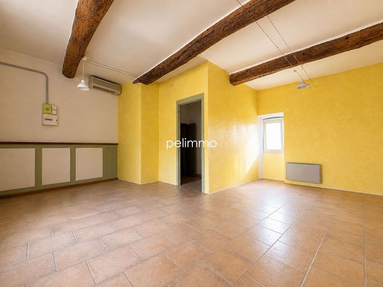 Maison à vendre, 99m², Eyguières
