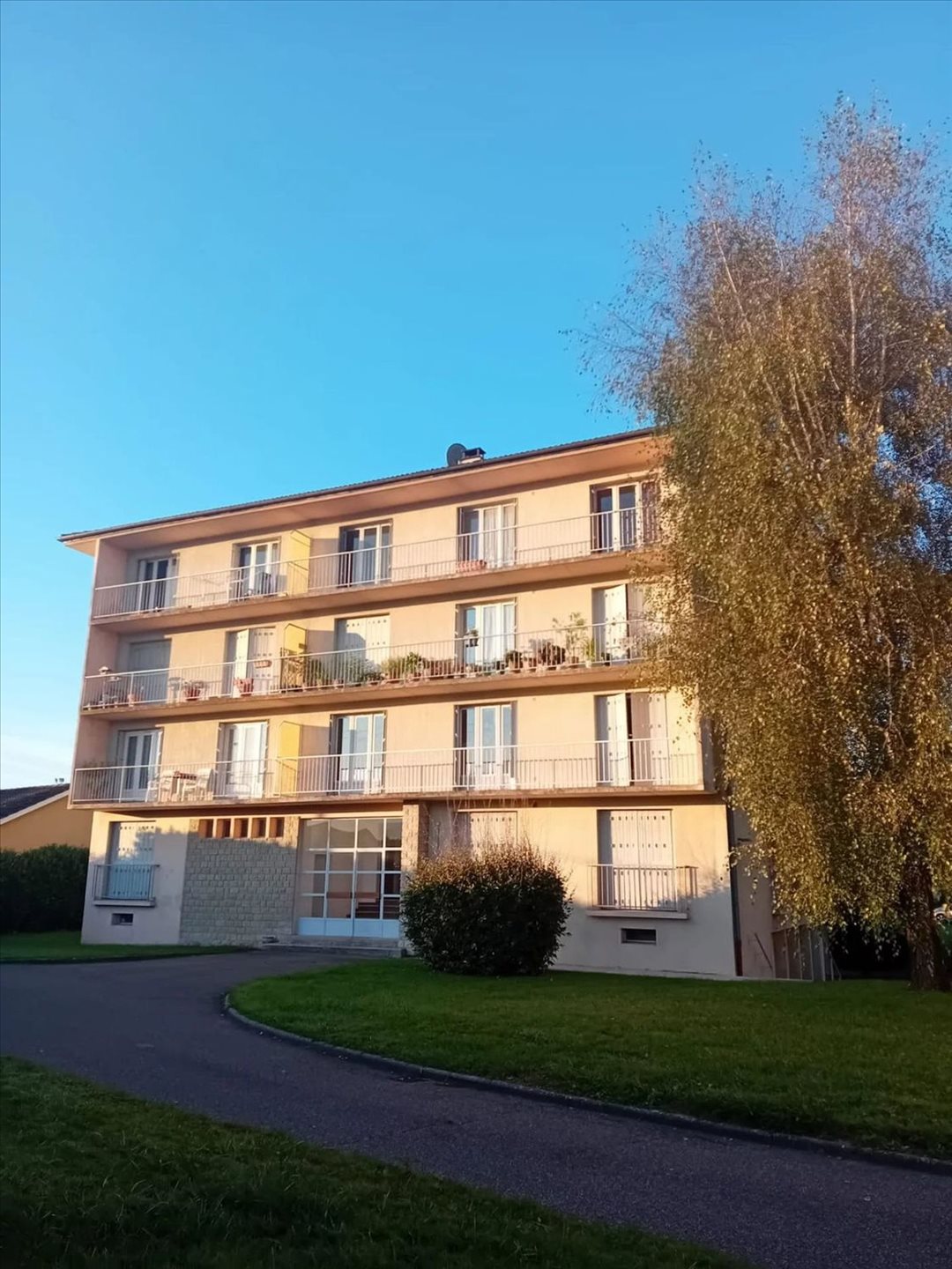 Appartement à vendre, 57m², Montalieu-Vercieu