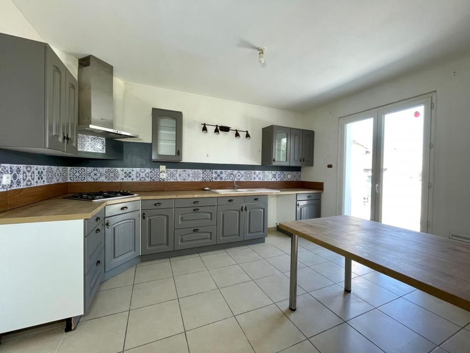 Maison à vendre, 90m², Vacquières