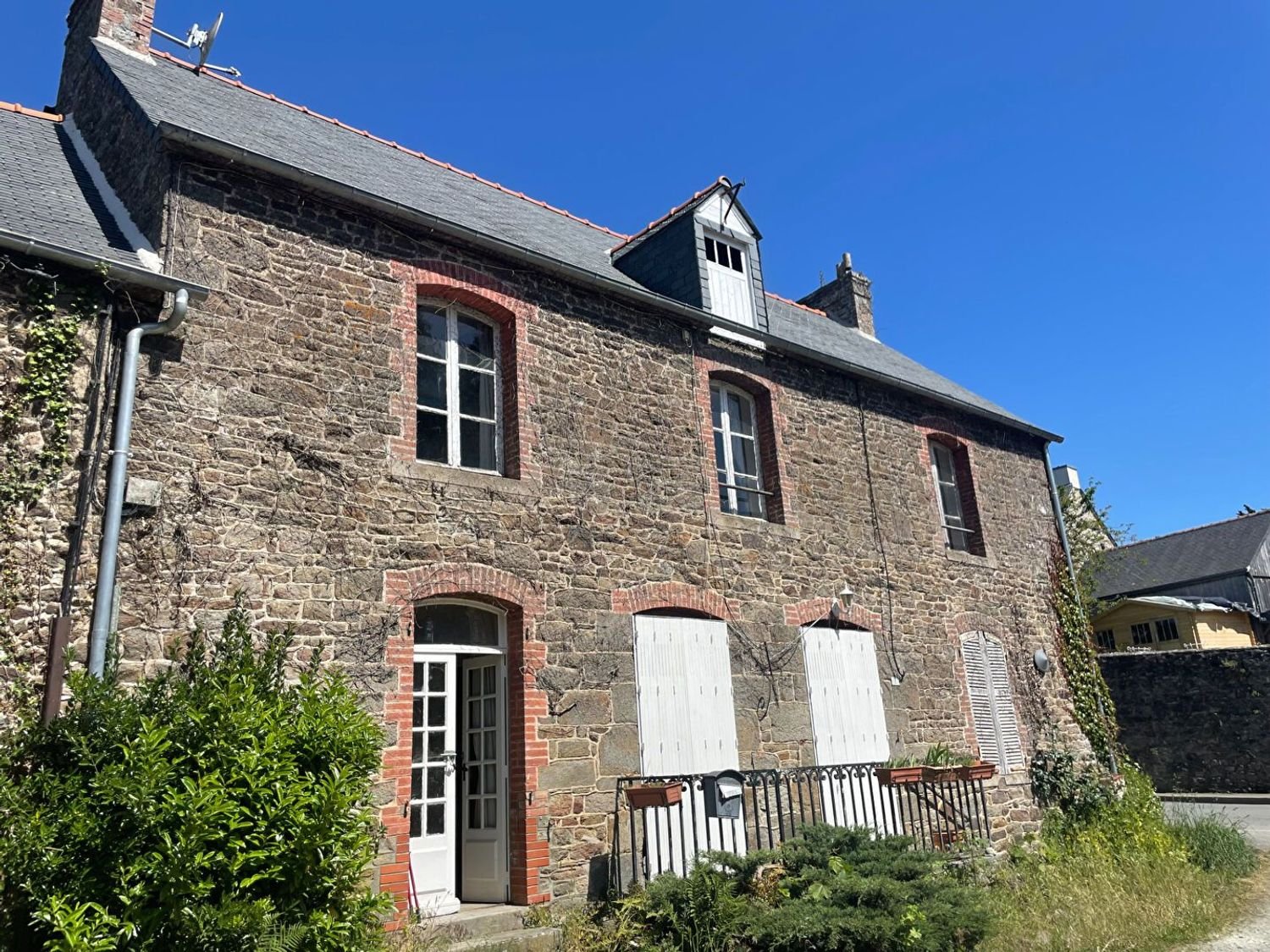 Maison à vendre, 130m², La Ville-ès-Nonais