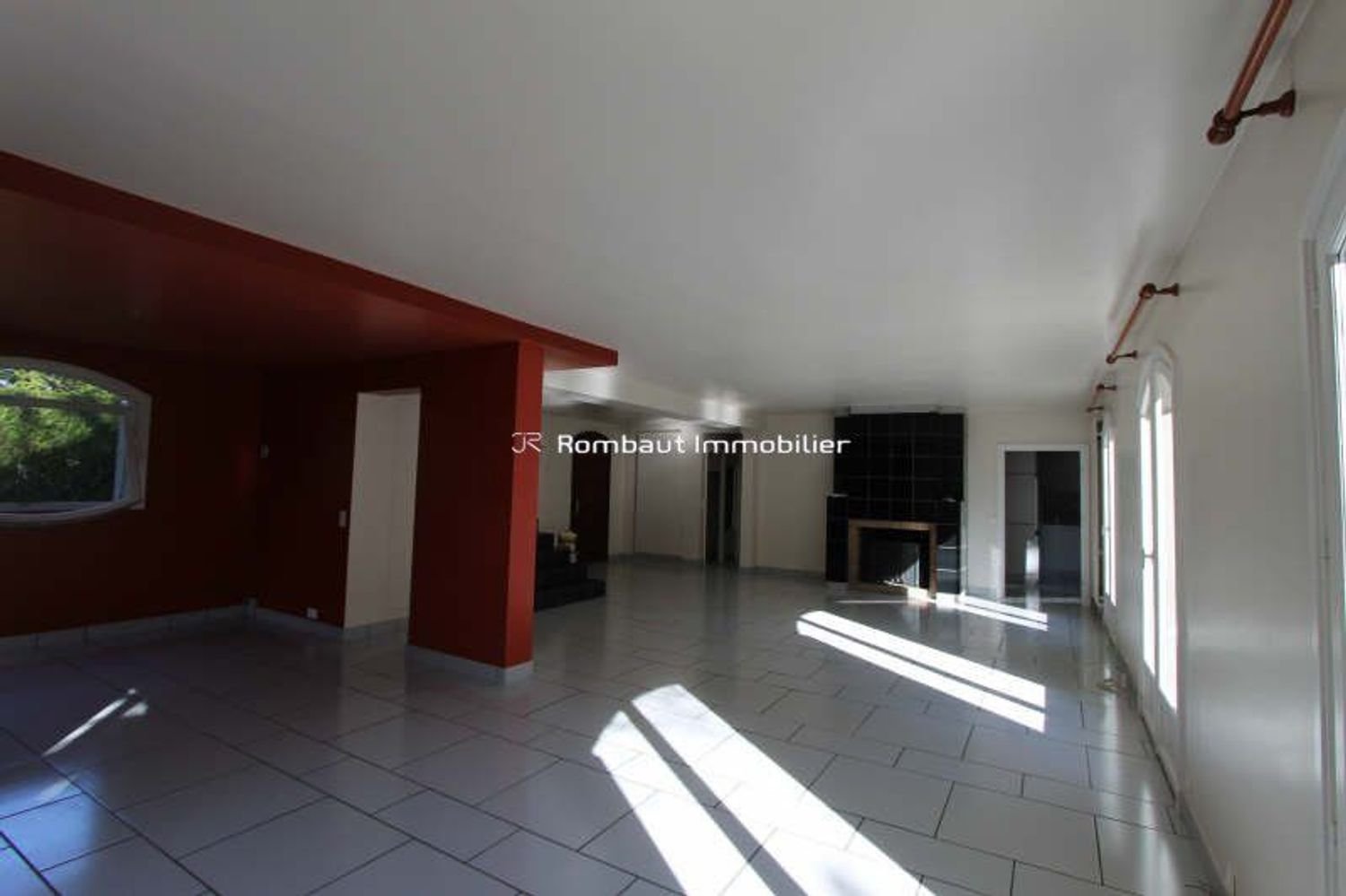 Maison à louer, 236m², La Celle-Saint-Cloud