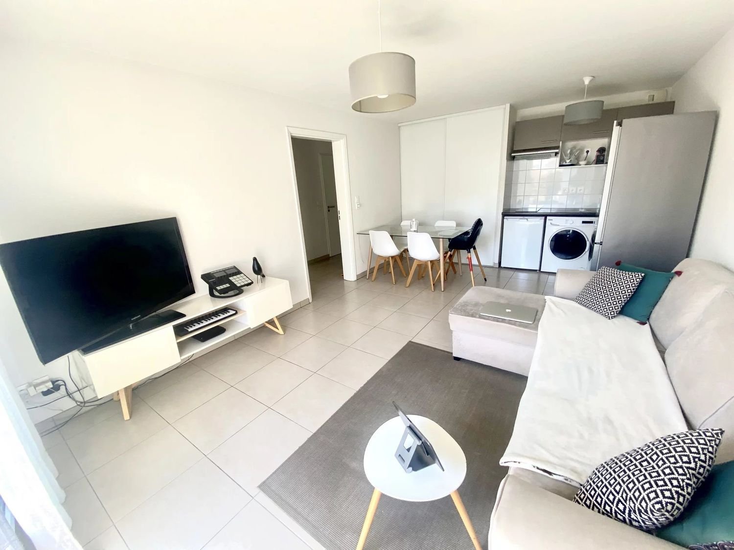 Appartement à louer, 46m², Antibes