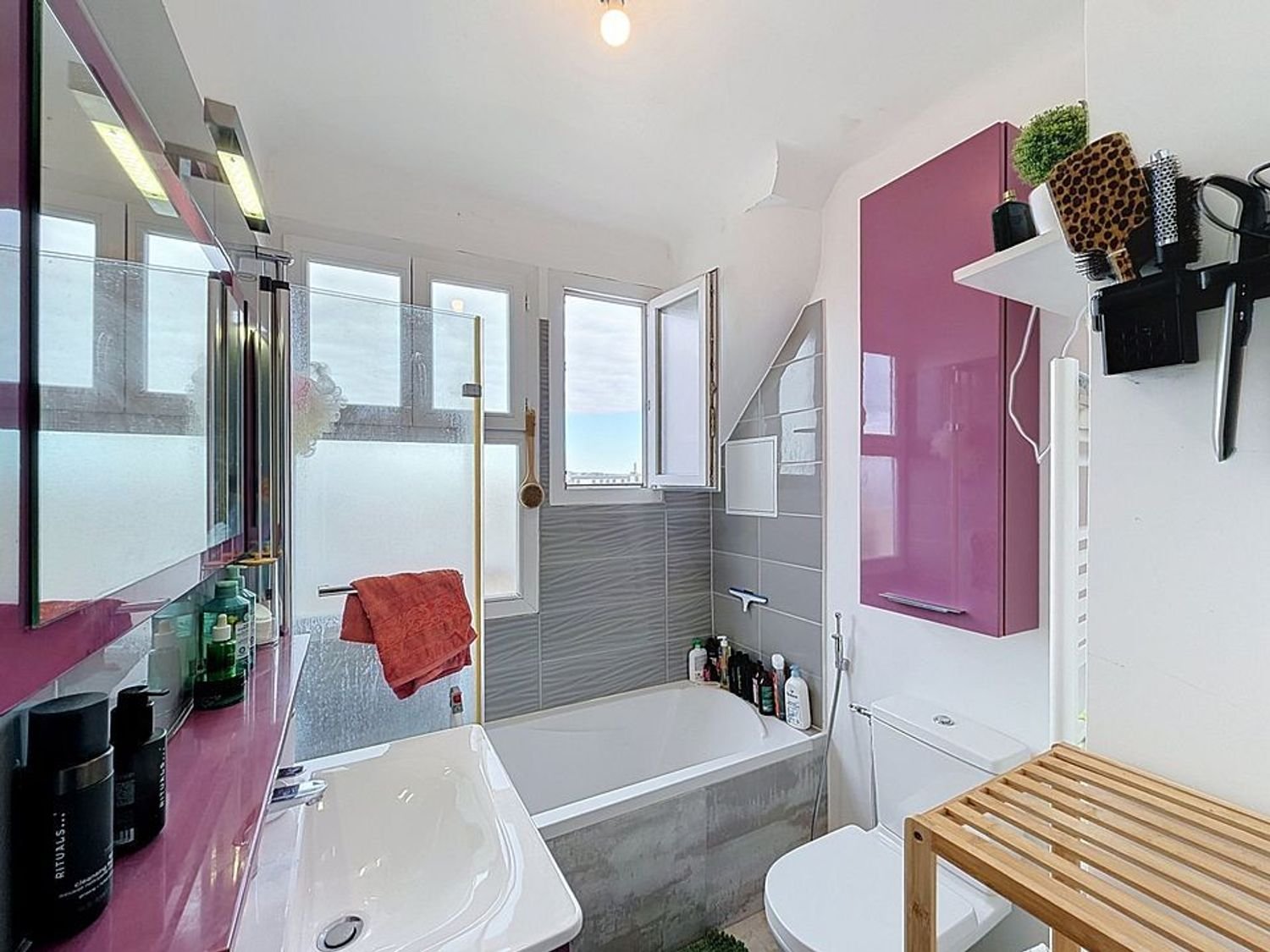 Appartement à louer, 50m², Courbevoie