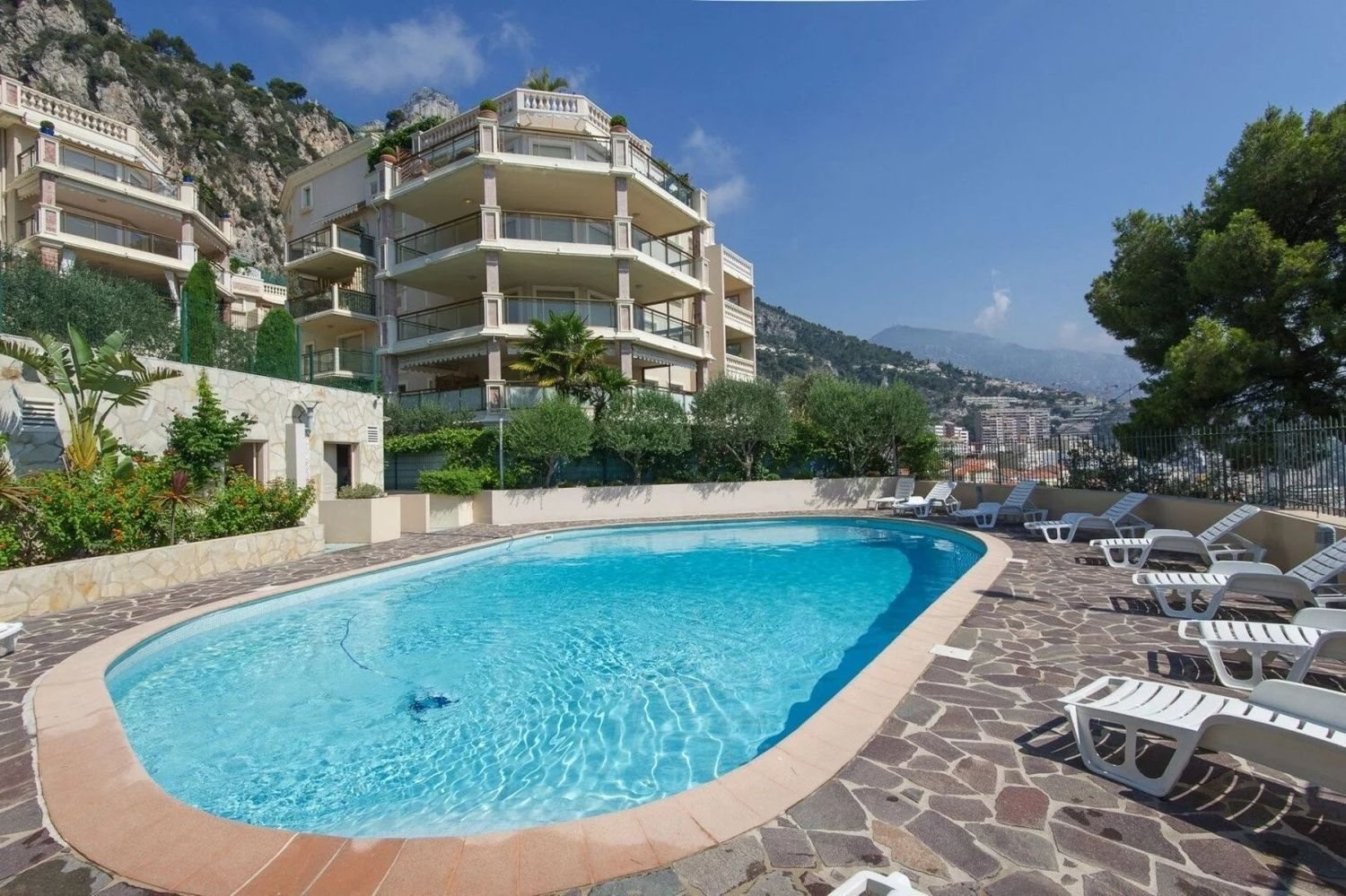 Appartement à vendre, 73m², Beausoleil
