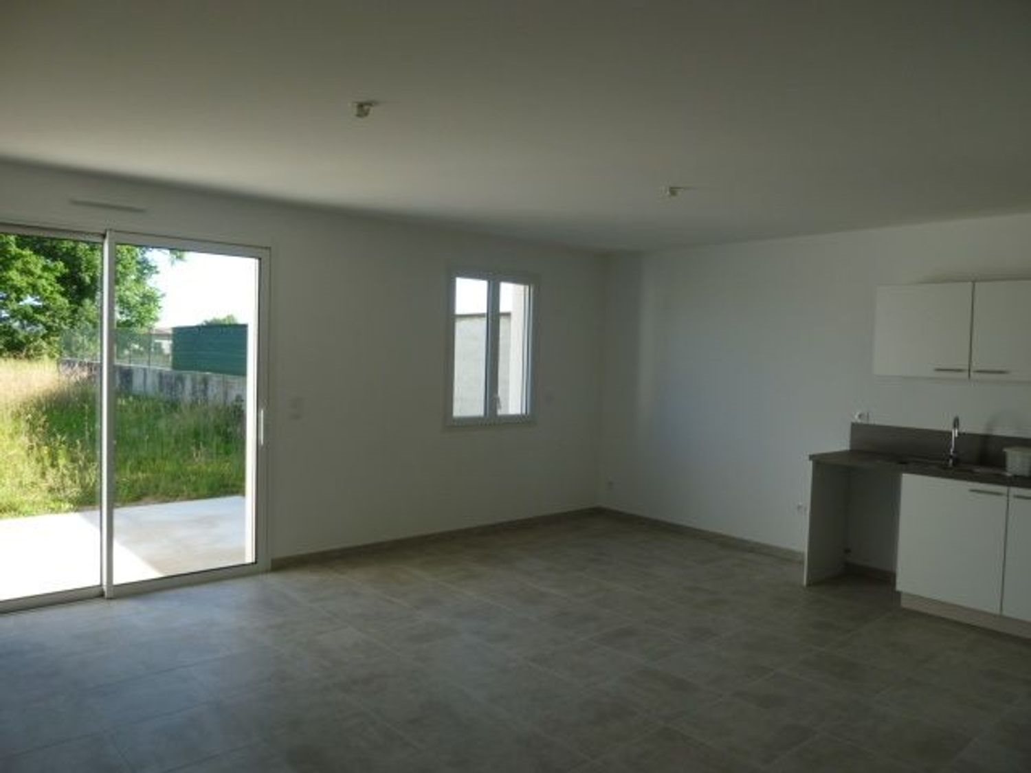 Maison à louer, 77m², Corme-Royal