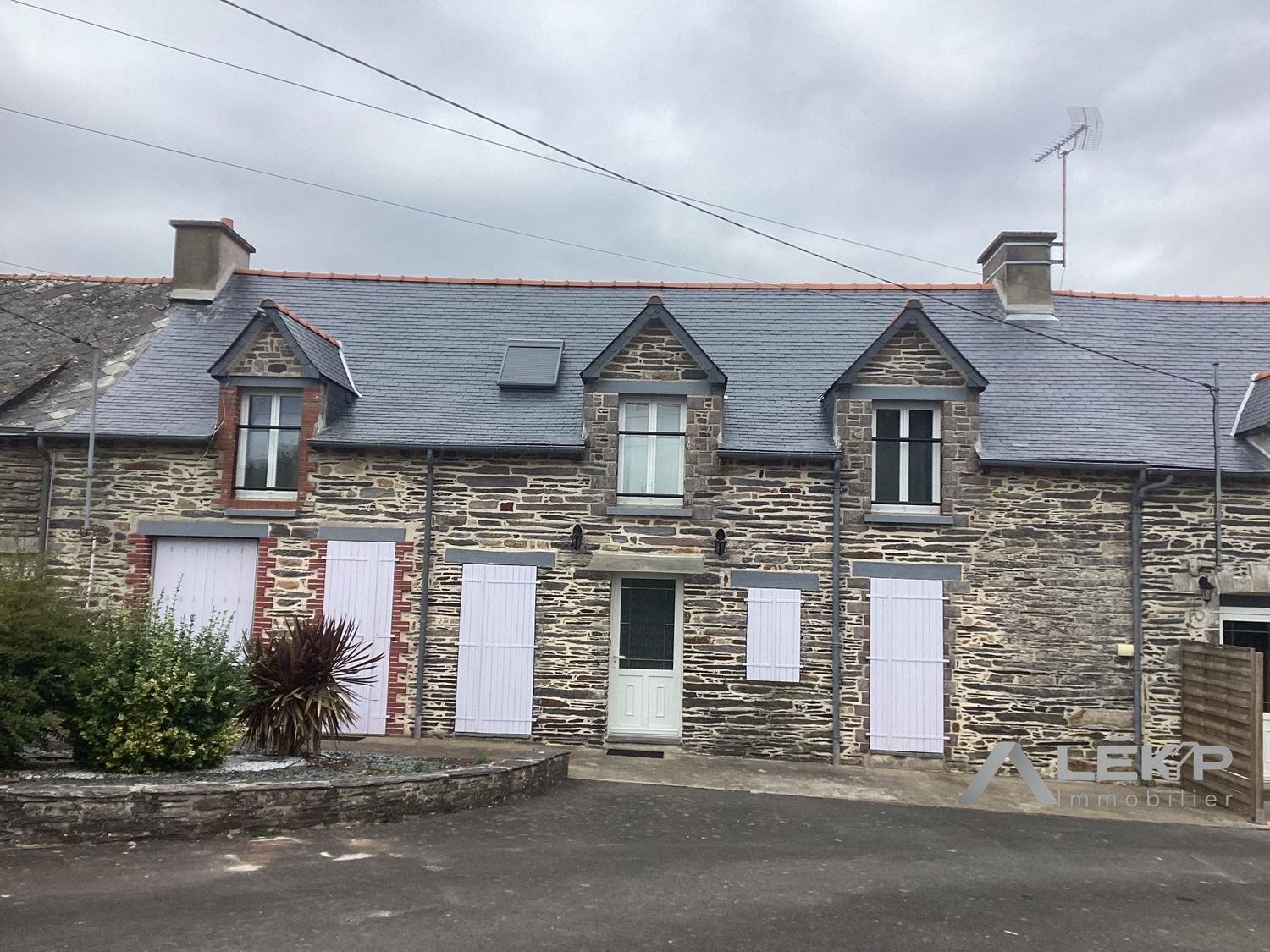 Maison à louer, 131m², Pipriac