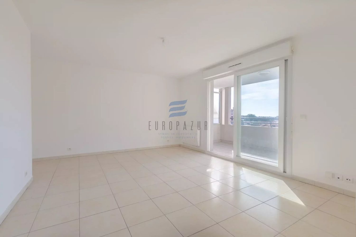 Appartement à vendre, 65m², Cagnes-sur-Mer