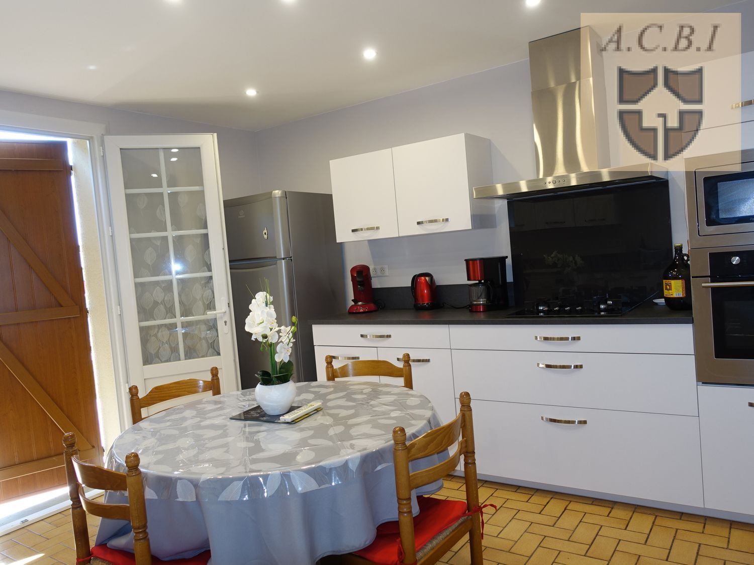 Maison à vendre, 94m², Oucques