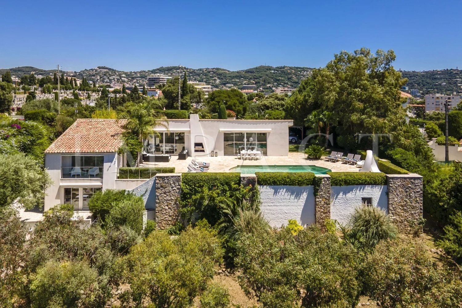 Maison à louer, 300m², Cannes