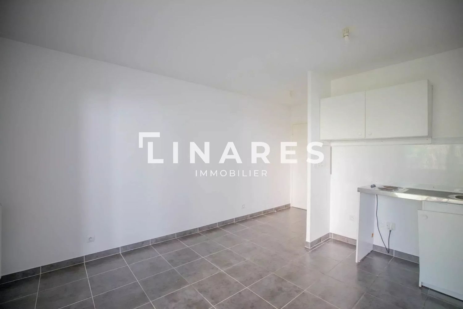 Appartement à louer, 33m², Marseille 12ème