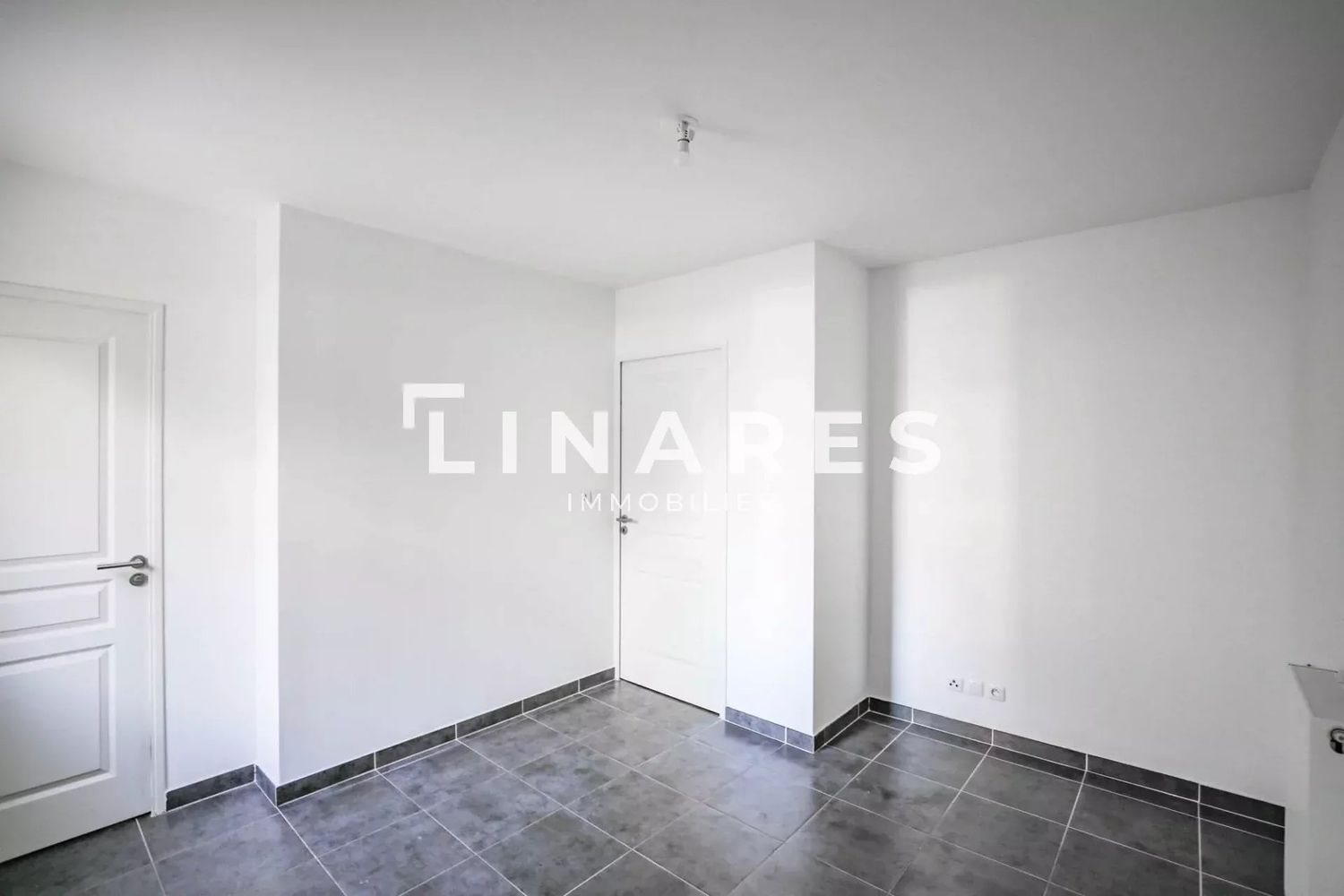 Appartement à louer, 33m², Marseille 12ème