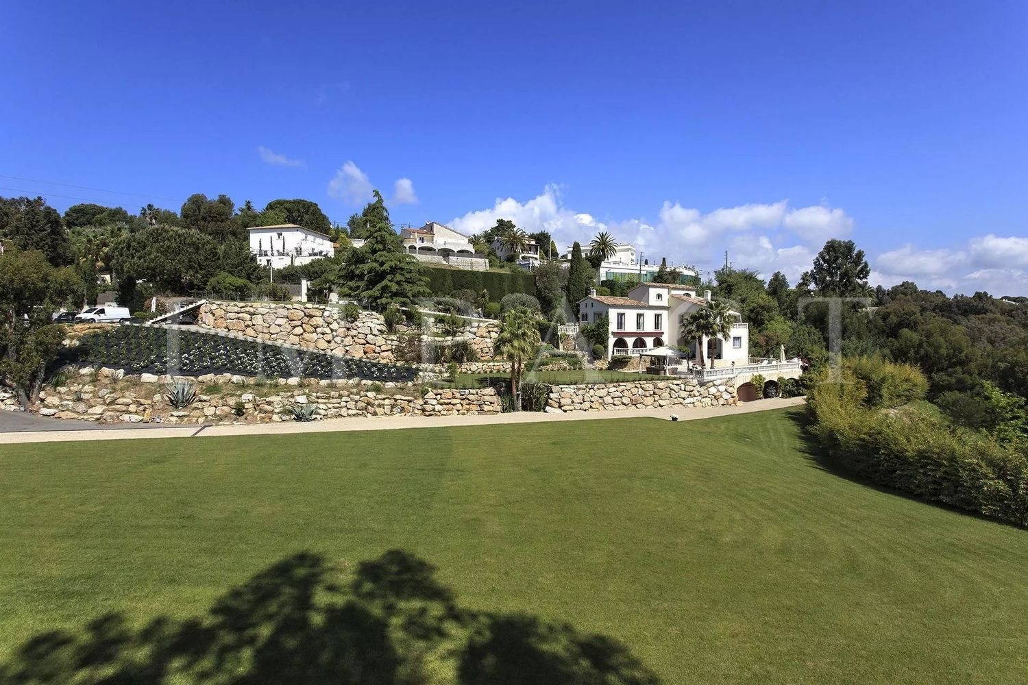 Maison à louer, 600m², Cannes