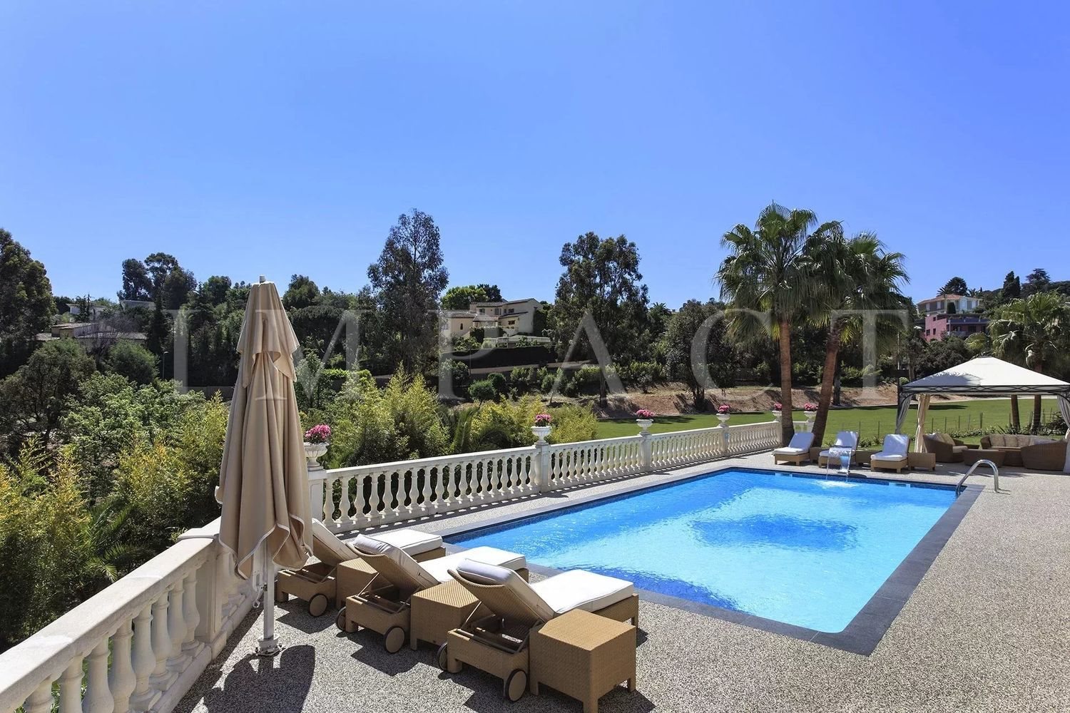 Maison à louer, 600m², Cannes
