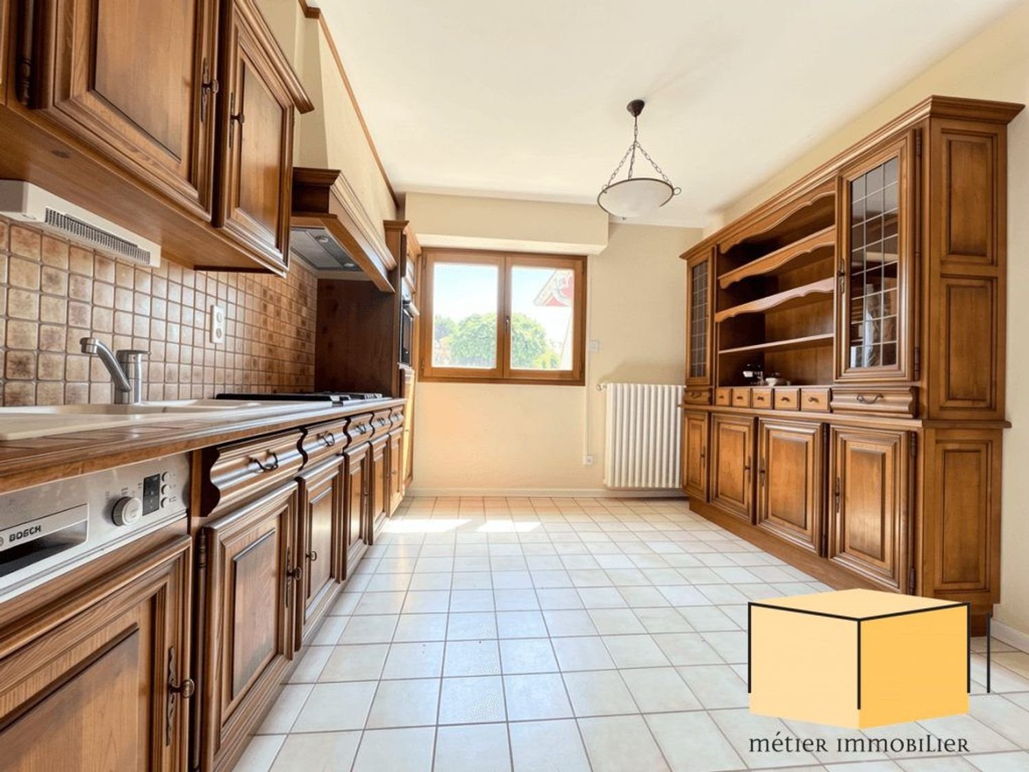 Maison à vendre, 183m², Chazey-Bons