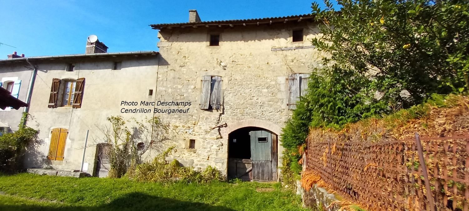 Maison à vendre, 180m², Saint-Hilaire-le-Château