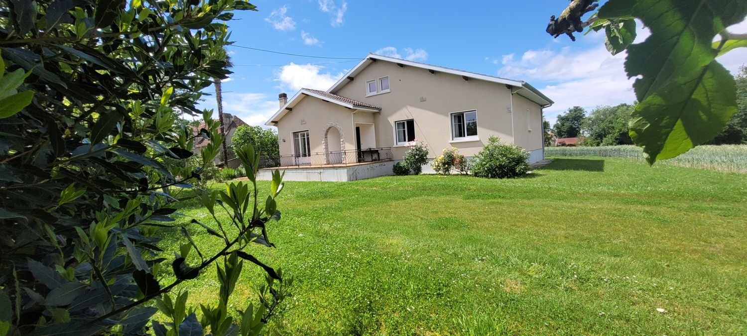 Maison à vendre, 137m², Sauvagnon