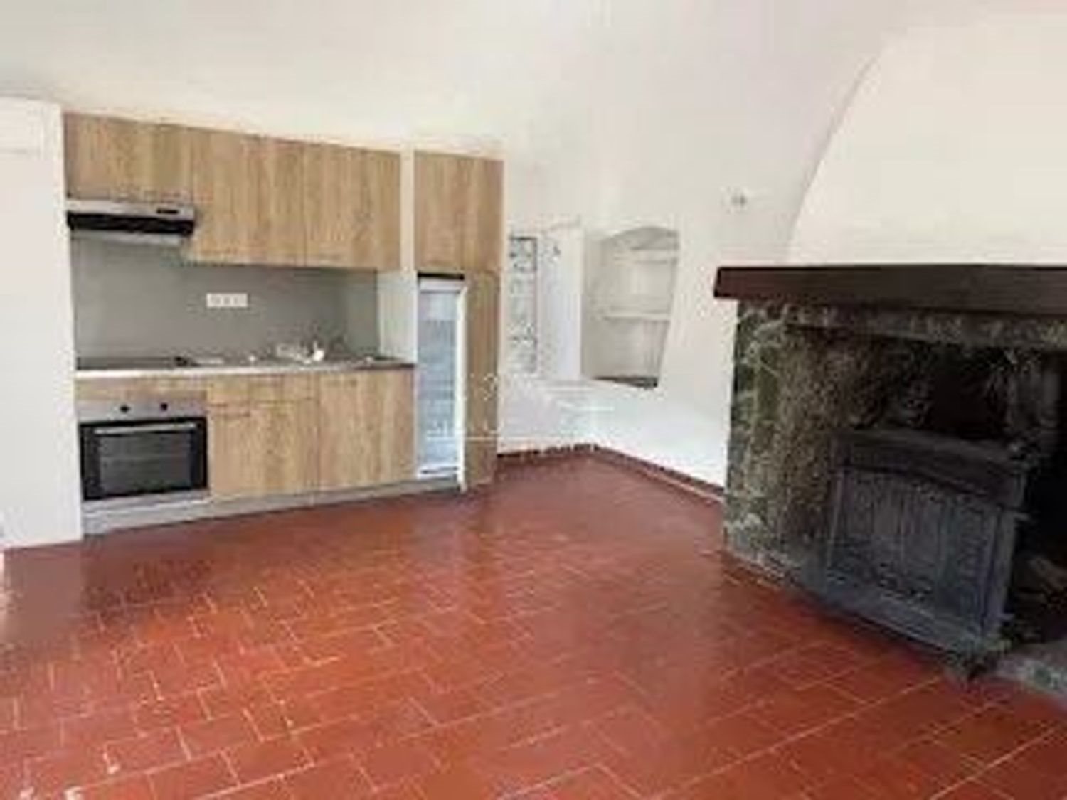 Appartement à louer, 58m², Santa-Reparata-di-Balagna