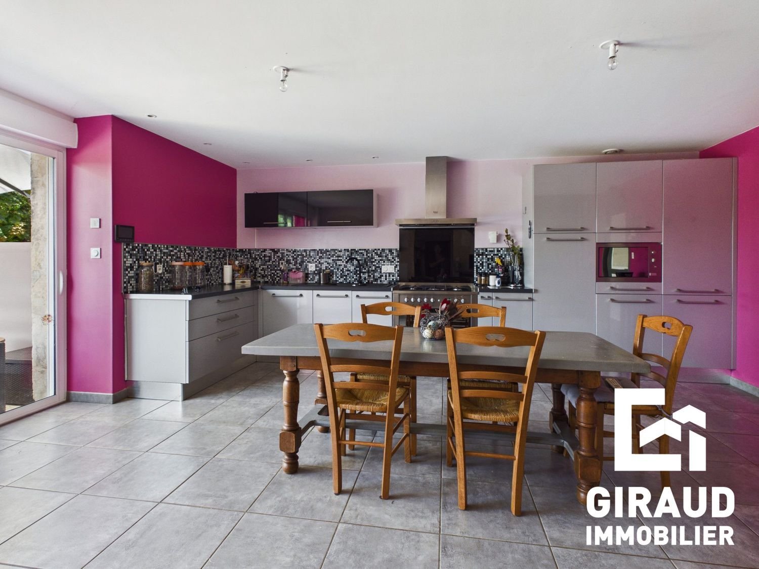 Maison à vendre, 188m², Petosse