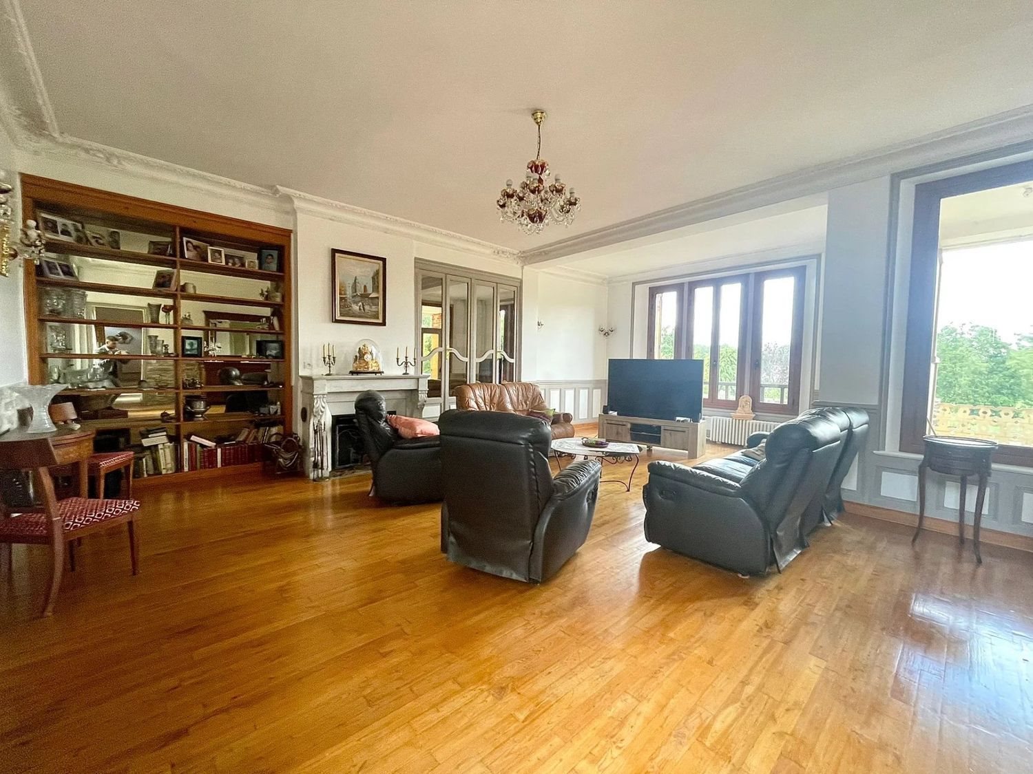 Maison à vendre, 350m², Noailles