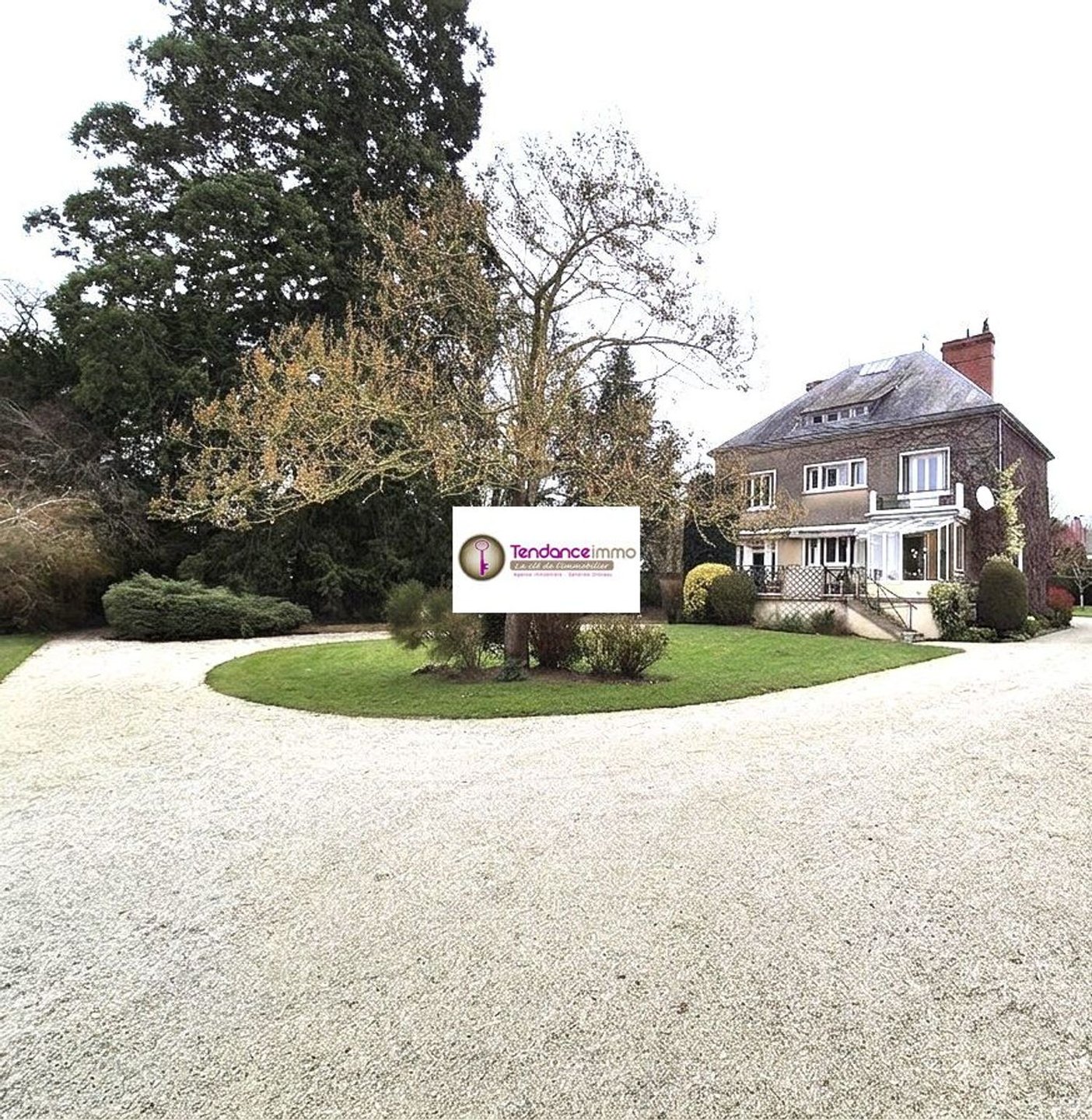 Maison à vendre, 195m², Saint-Julien-sur-Sarthe
