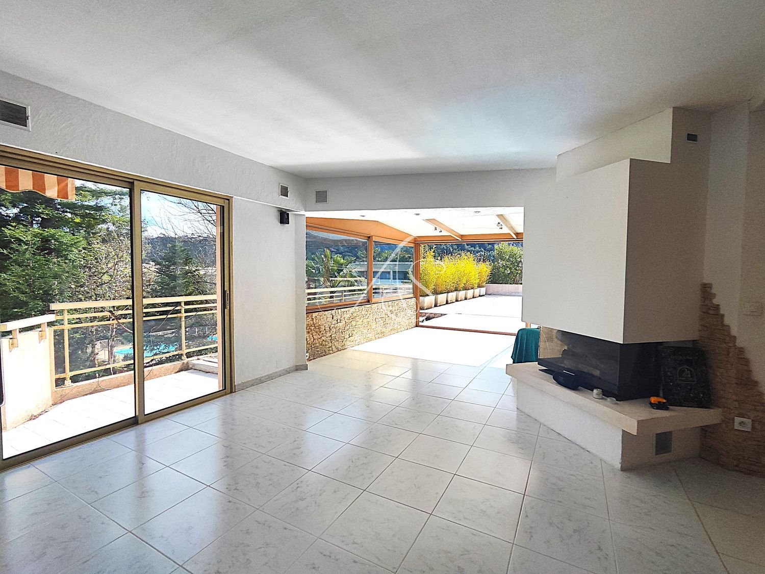 Appartement à vendre, 90m², Mandelieu-la-Napoule
