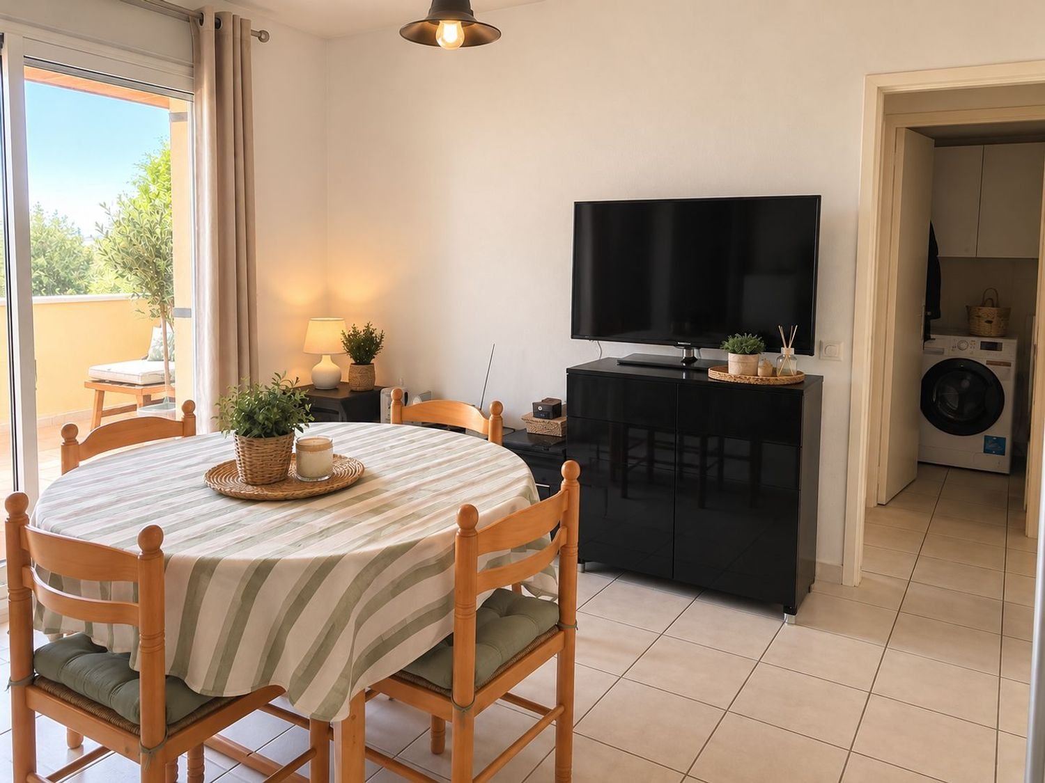 Appartement à louer, 40m², Saint-Cyr-sur-Mer