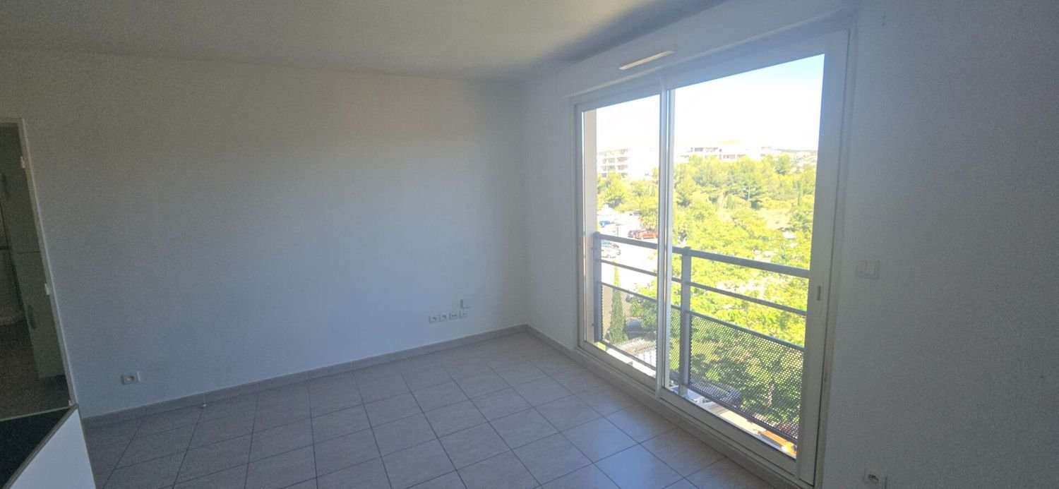 Appartement à louer, 43m², Marseille 16ème