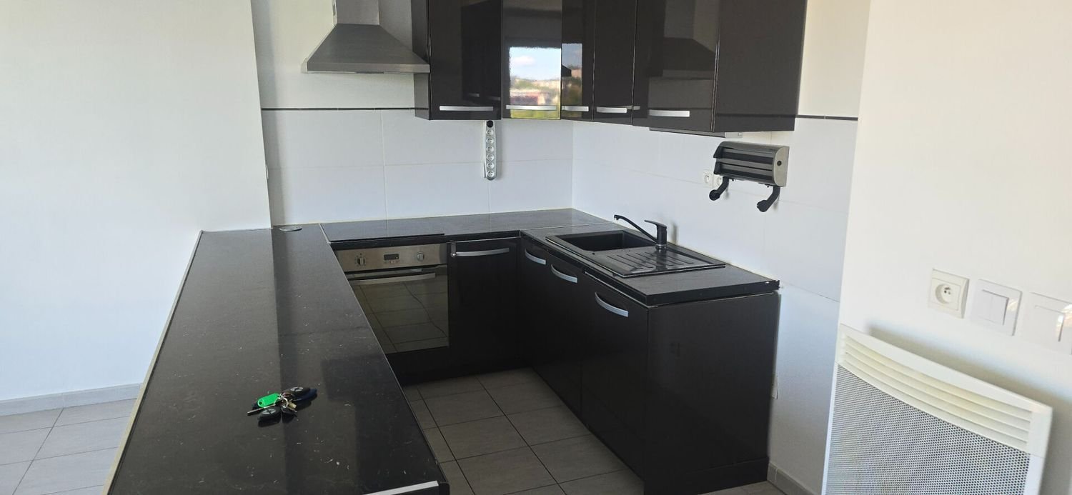 Appartement à louer, 43m², Marseille 16ème