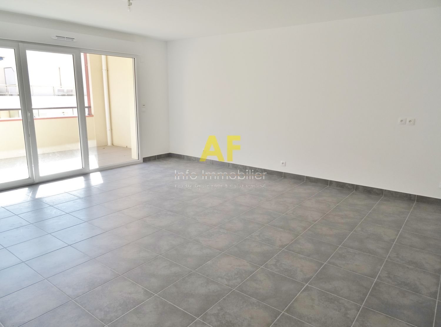 Appartement à vendre, 72m², Saint-Raphaël