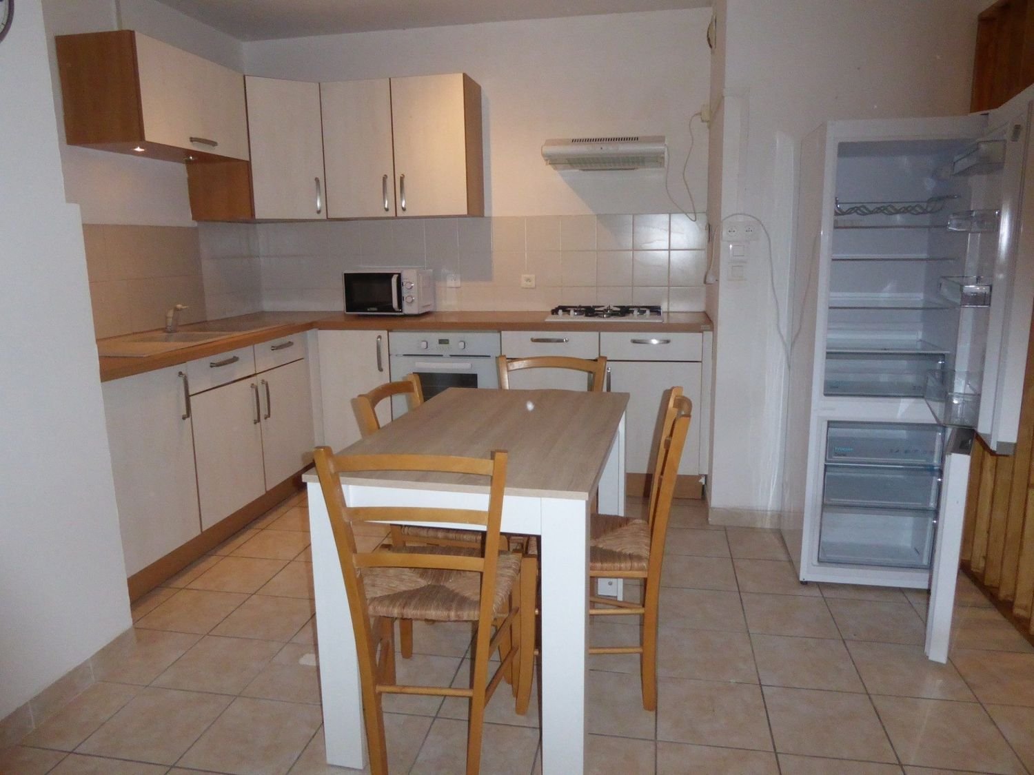 Appartement à louer, 49m², Aubenas