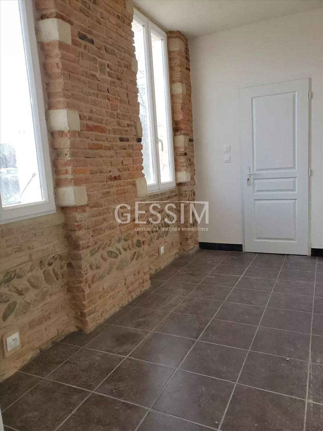 Maison à louer, 132m², Bérat