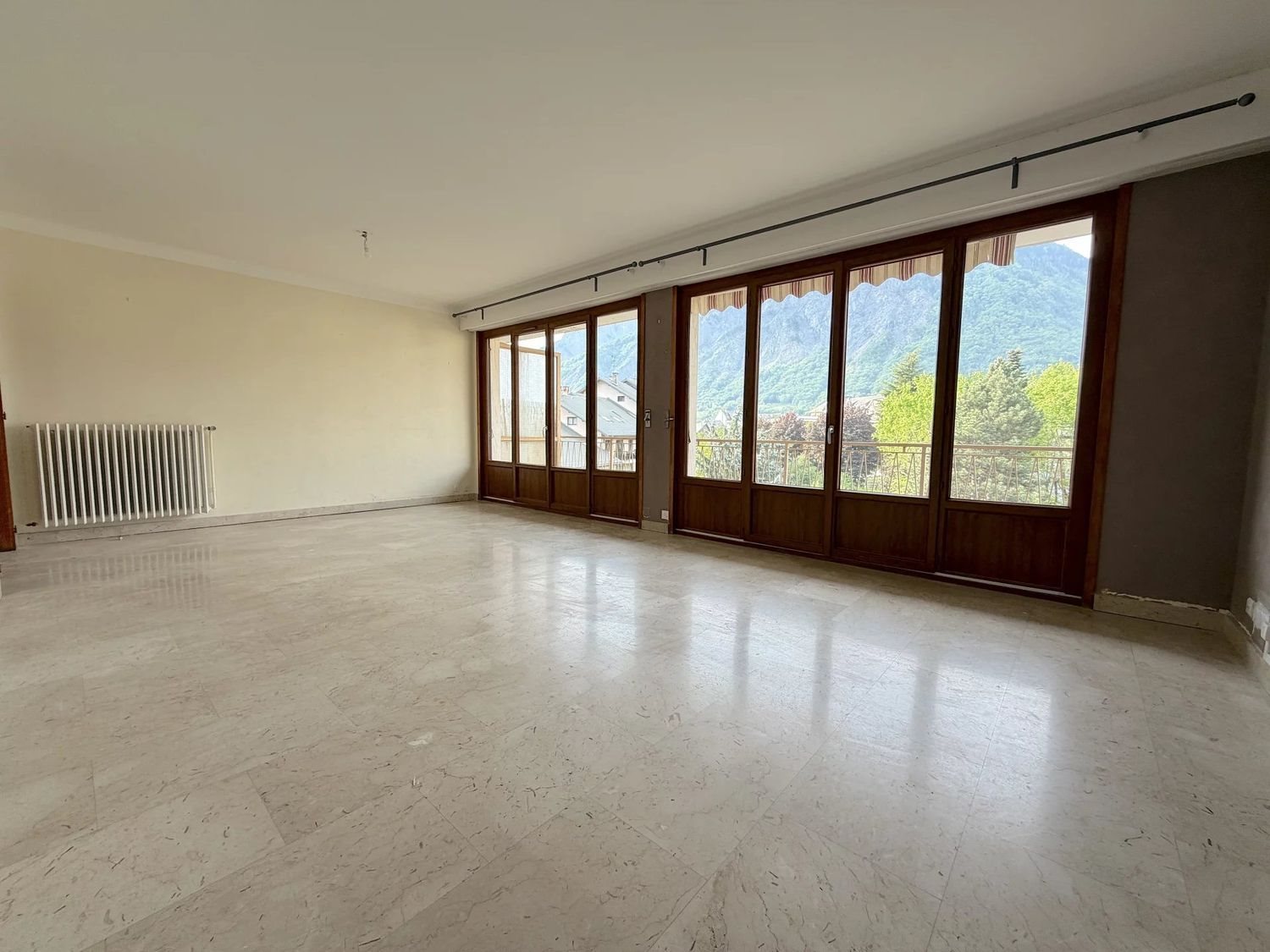 Appartement à vendre, 90m², Saint-Jean-de-Maurienne