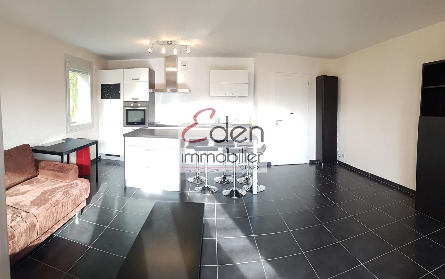 Appartement à louer, 70m², Saint-Genis-Pouilly