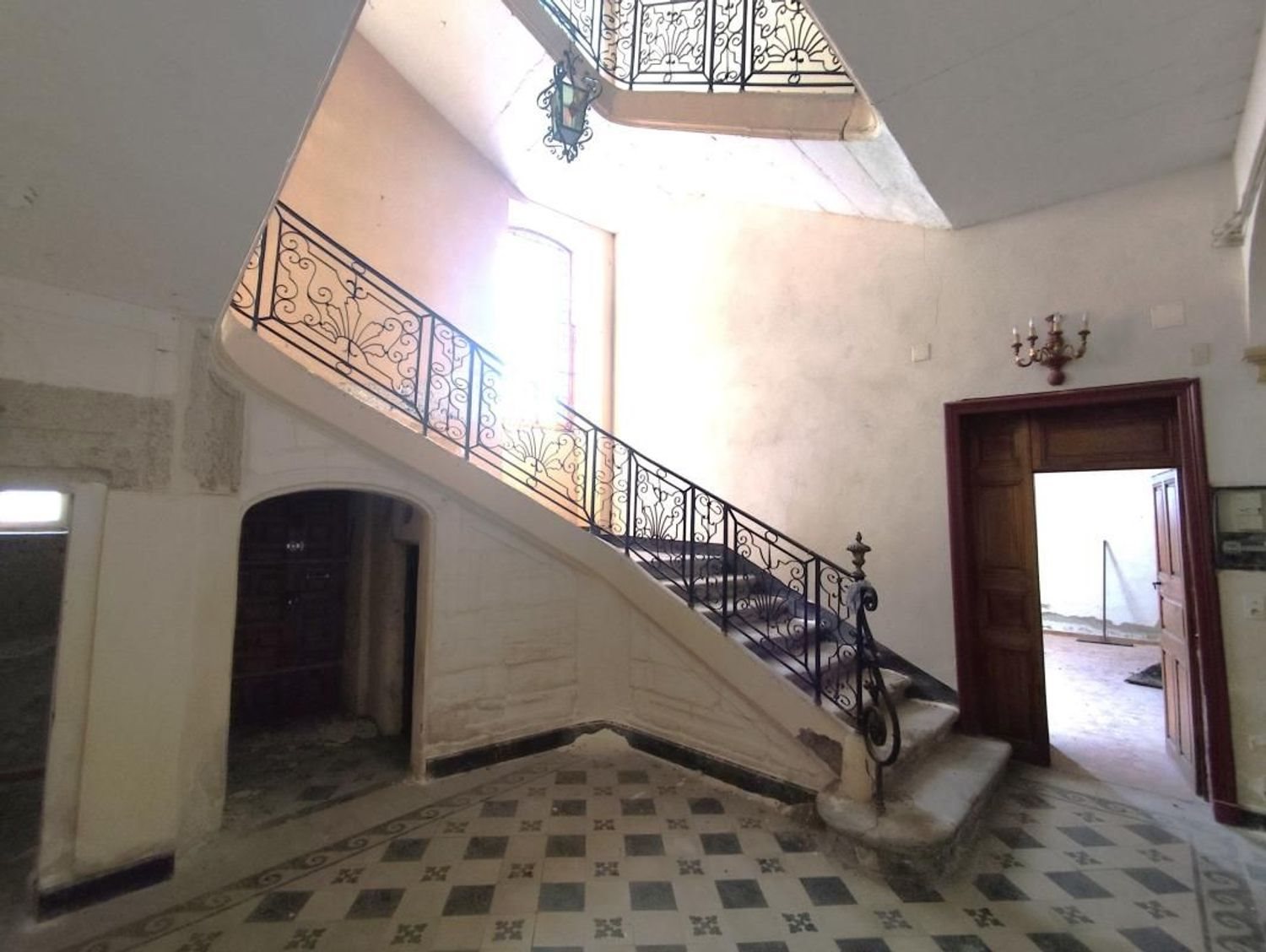 Maison à vendre, 459m², Roquemaure