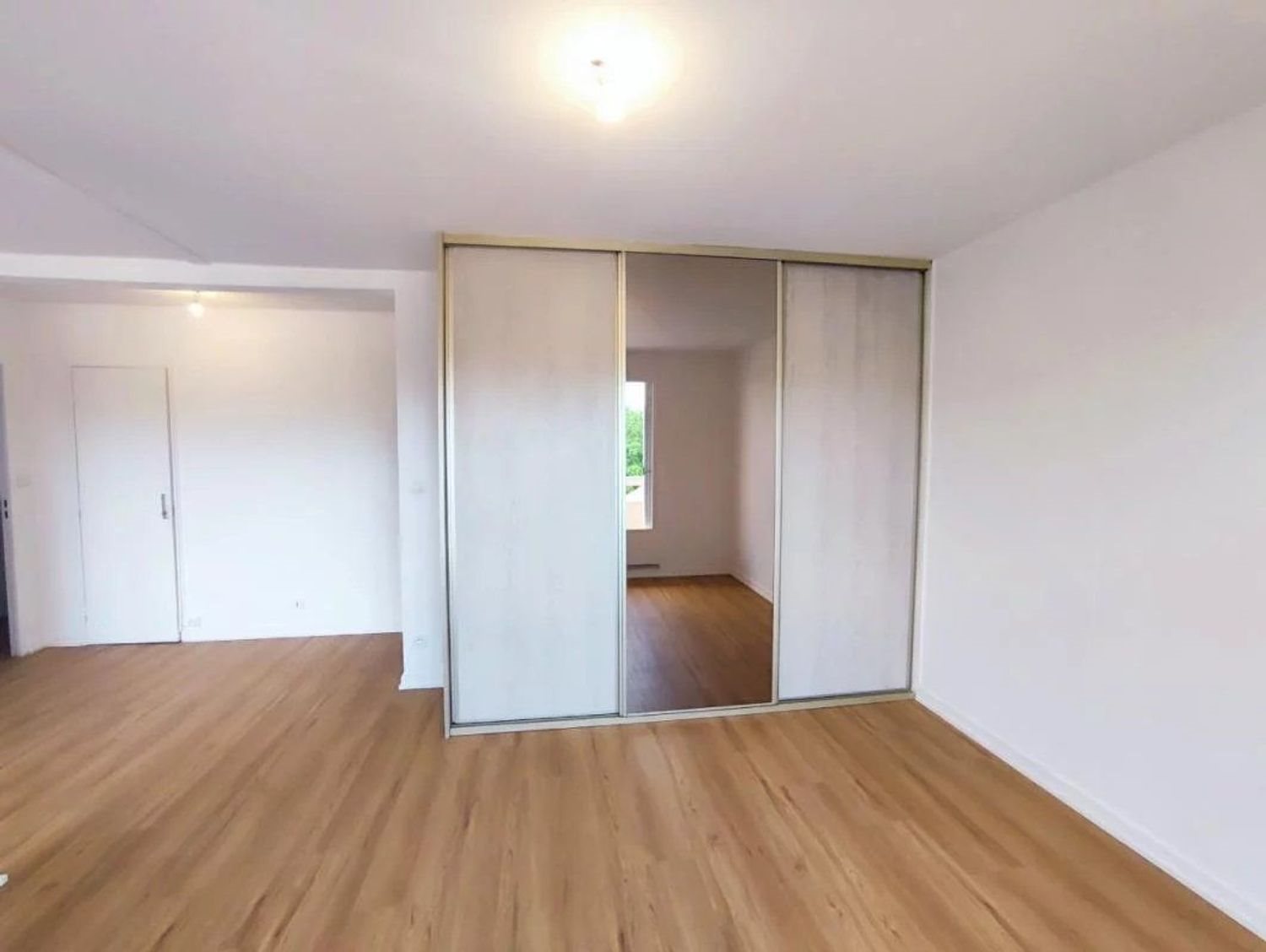 Appartement à louer, 56m², Pont-de-Chéruy