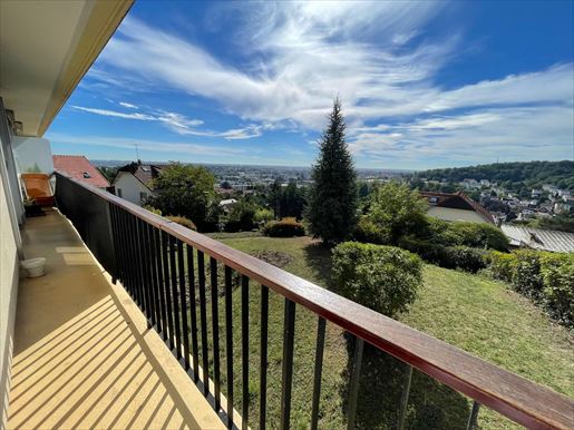 Advert pic 0