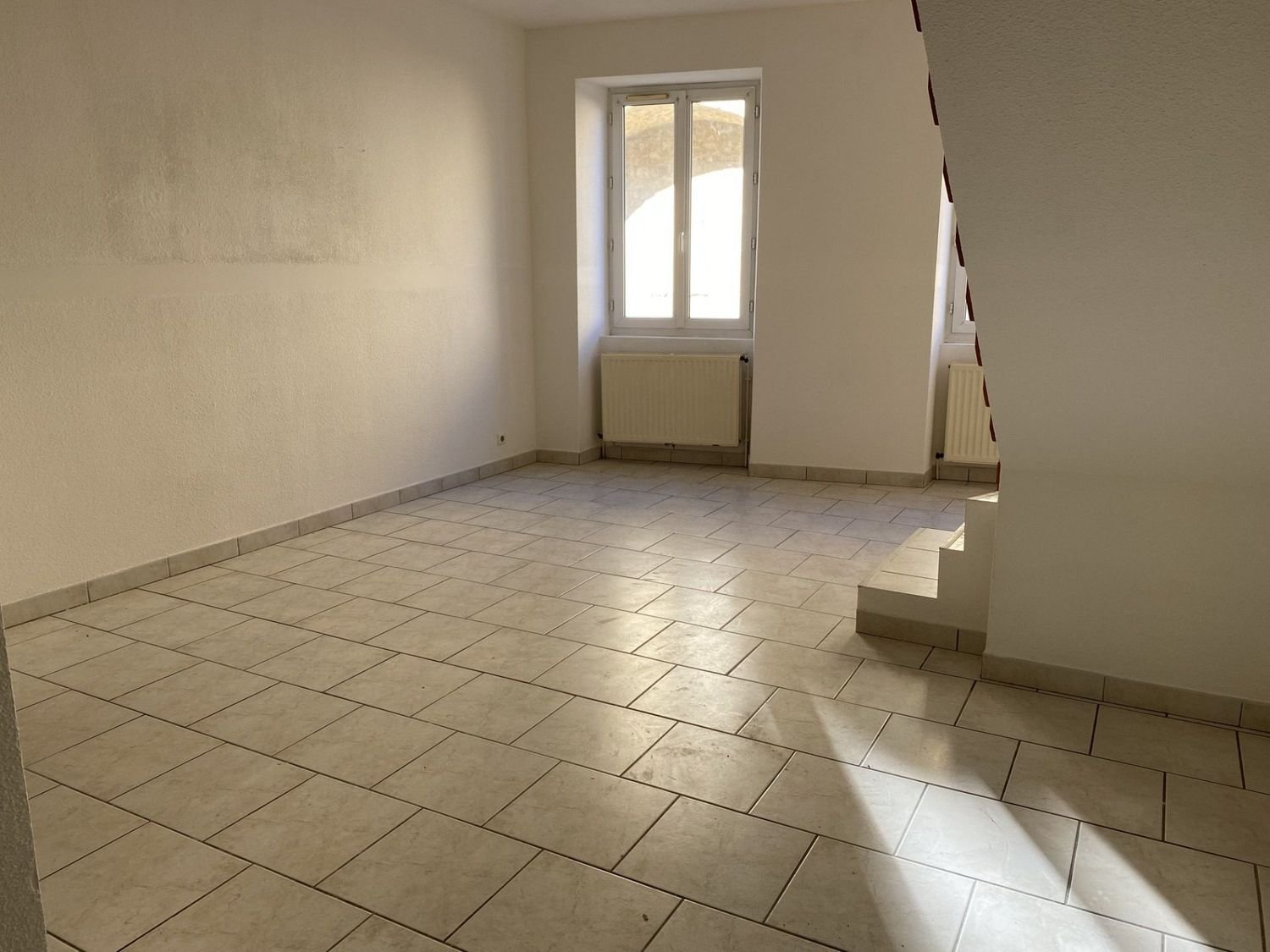 Appartement à louer, 67m², Aubenas