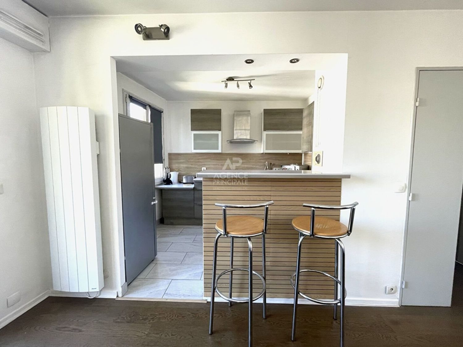 Appartement à louer, 46m², Chaville