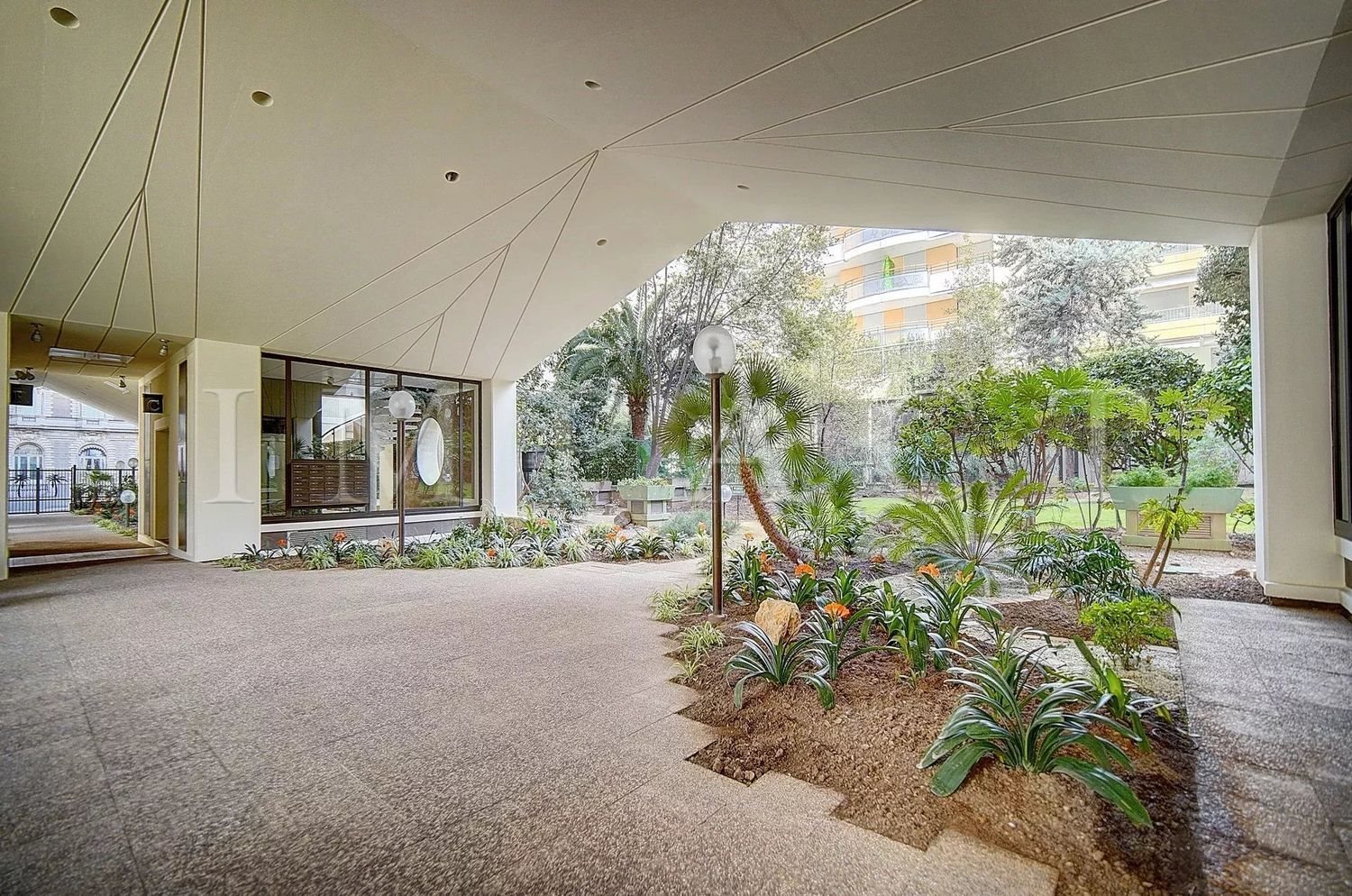 Appartement à louer, 57m², Cannes