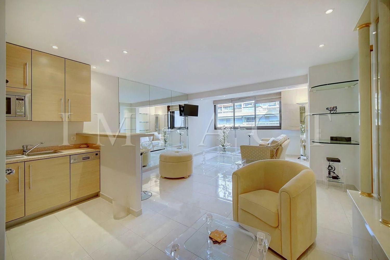 Appartement à louer, 57m², Cannes