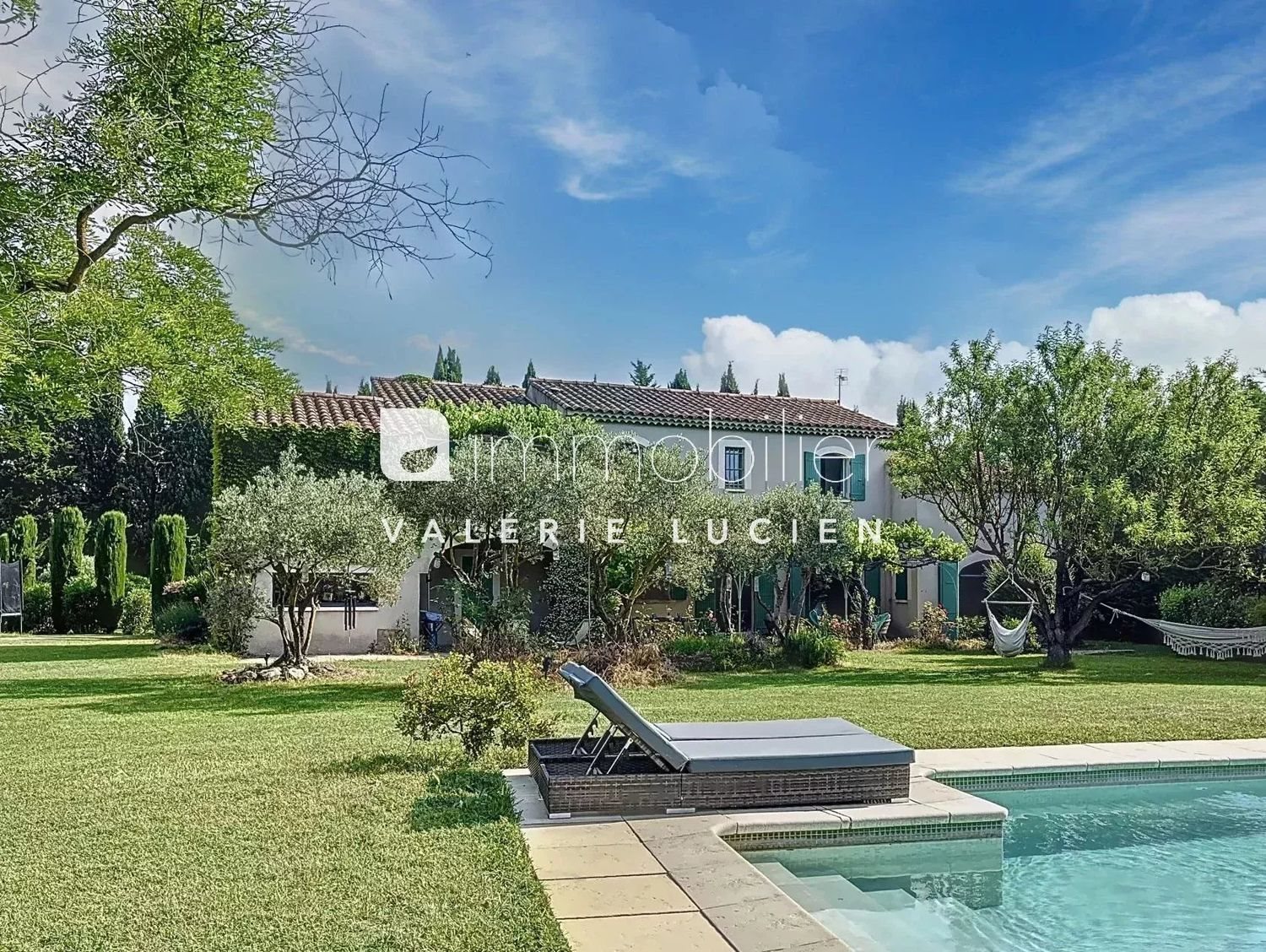 Maison à louer, 200m², Saint-Rémy-de-Provence