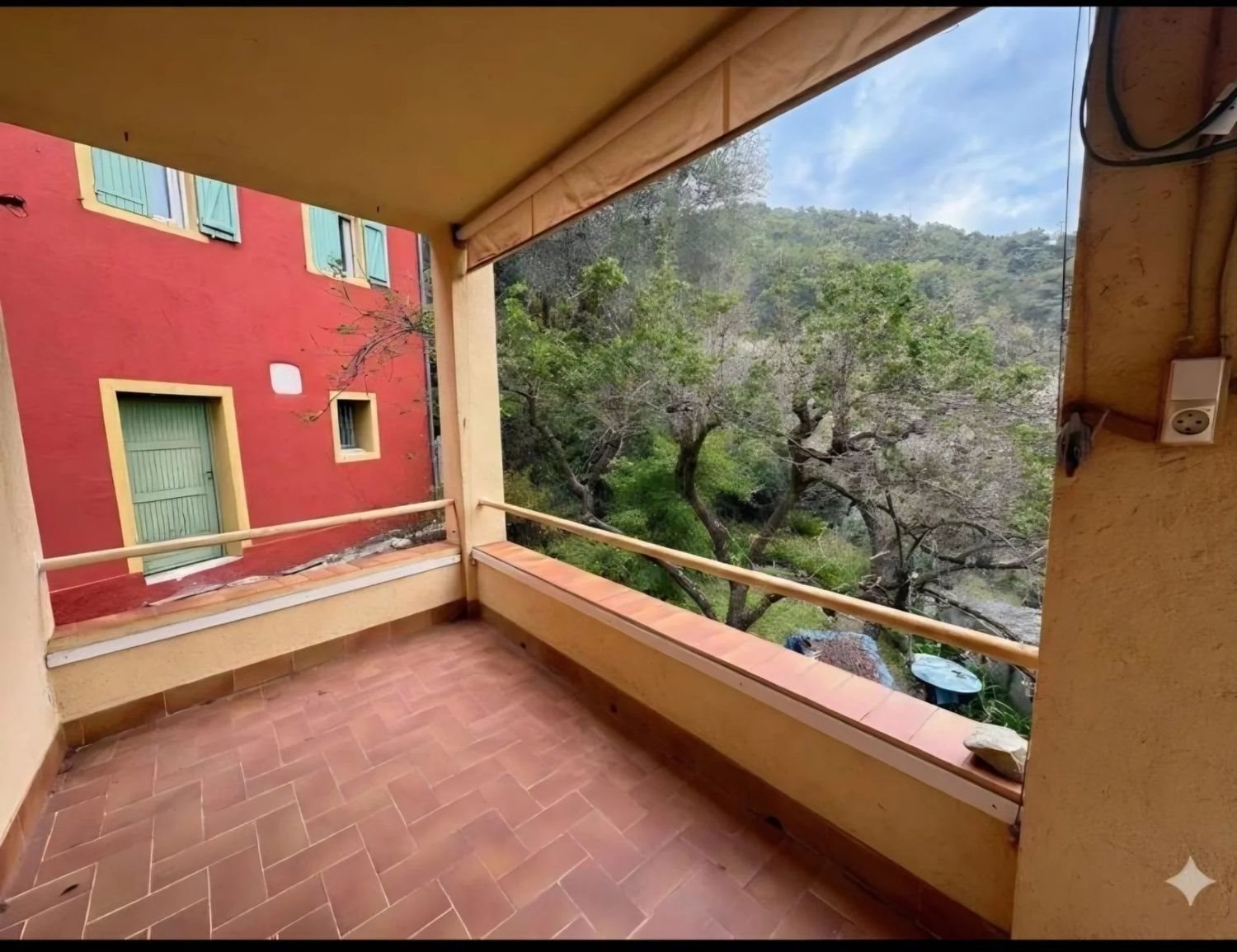 Maison à vendre, 11m², Tourrette-Levens
