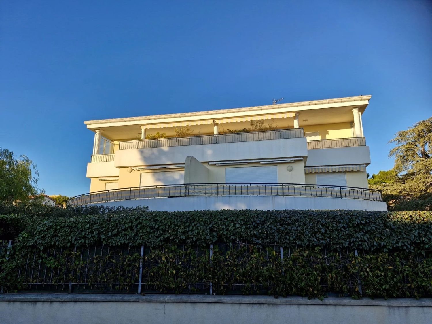 Appartement à louer, 78m², Bandol