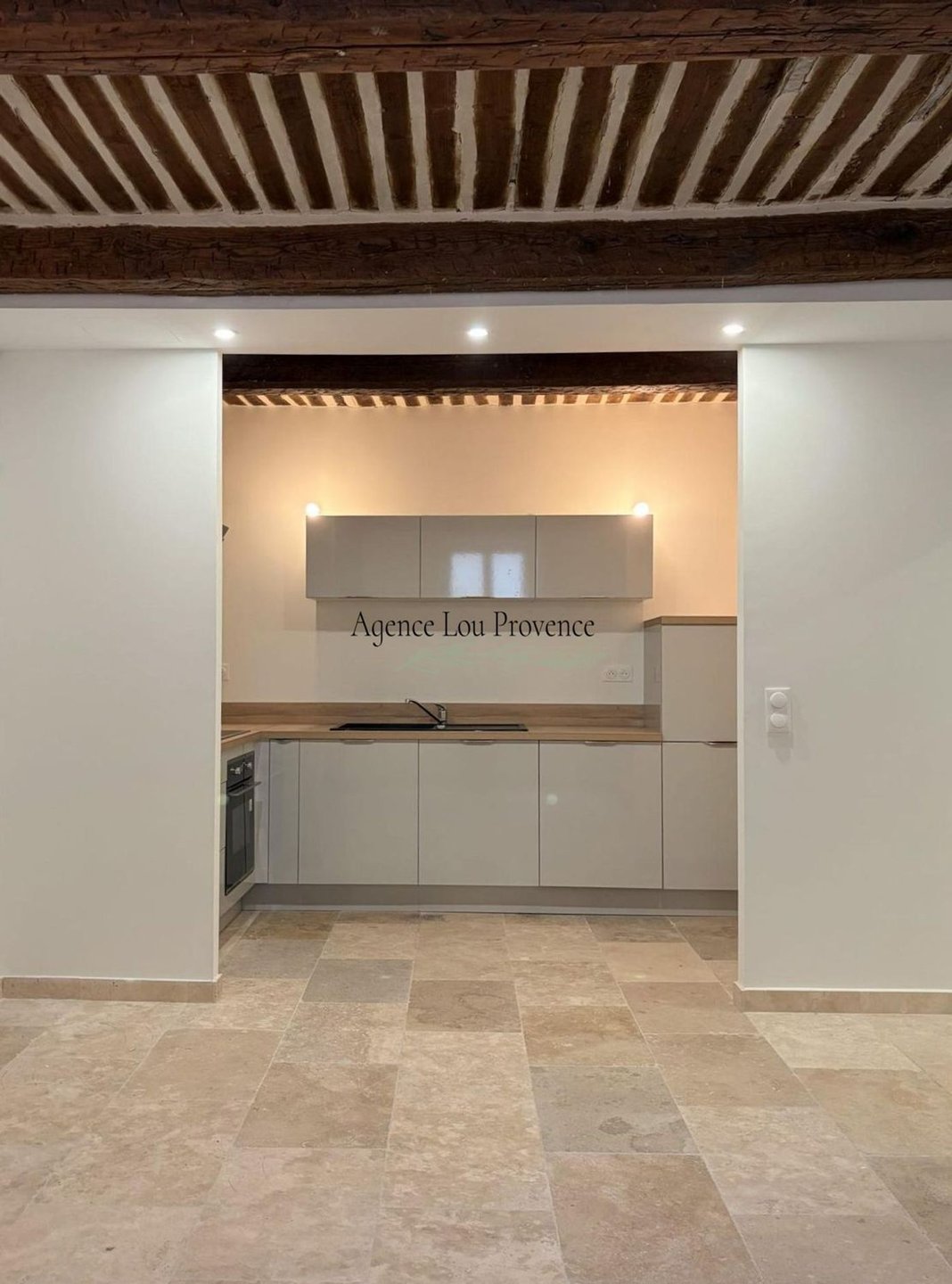 Appartement à vendre, 54m², Eyguières